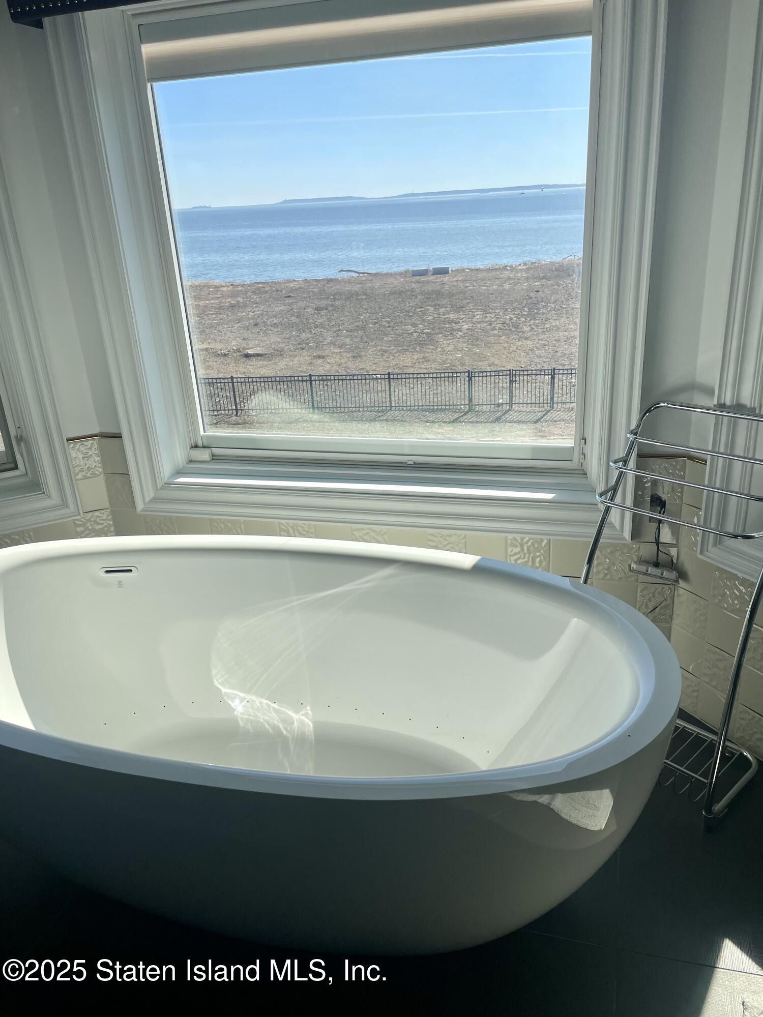 151 Nicolosi Drive, Staten Island, NY, 10312 image 19