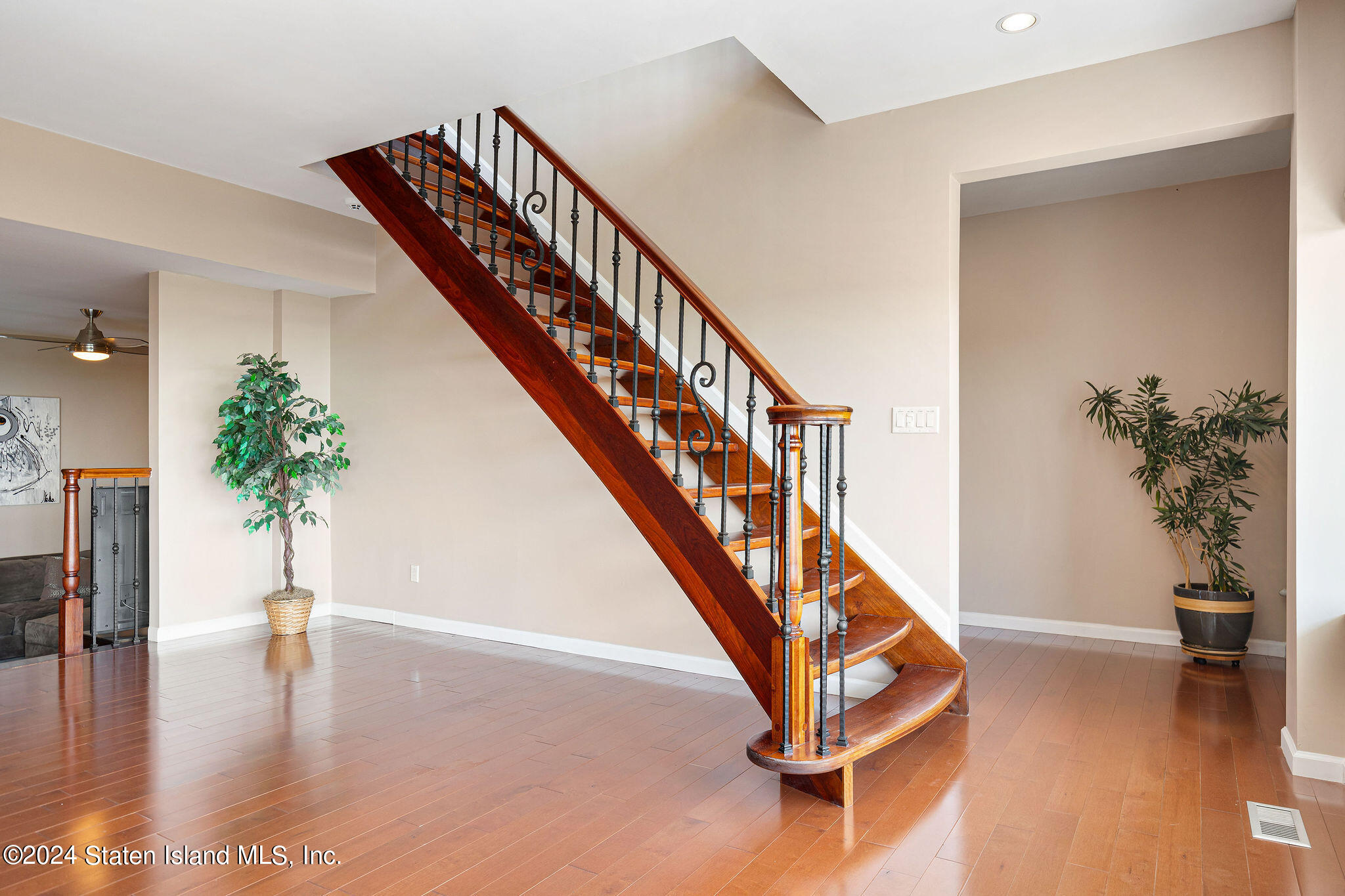 90 Flagg Place, Staten Island, NY, 10304 image 33