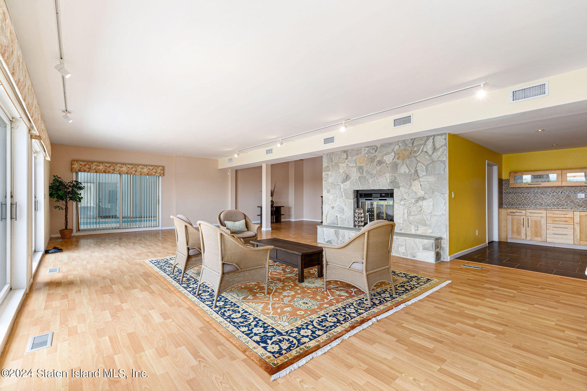 90 Flagg Place, Staten Island, NY, 10304 image 47