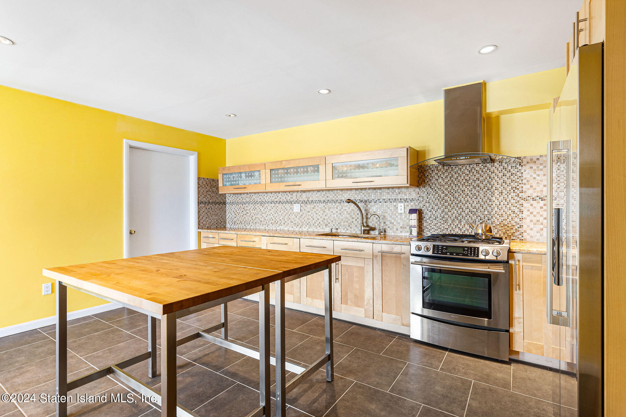 90 Flagg Place, Staten Island, NY, 10304 image 50