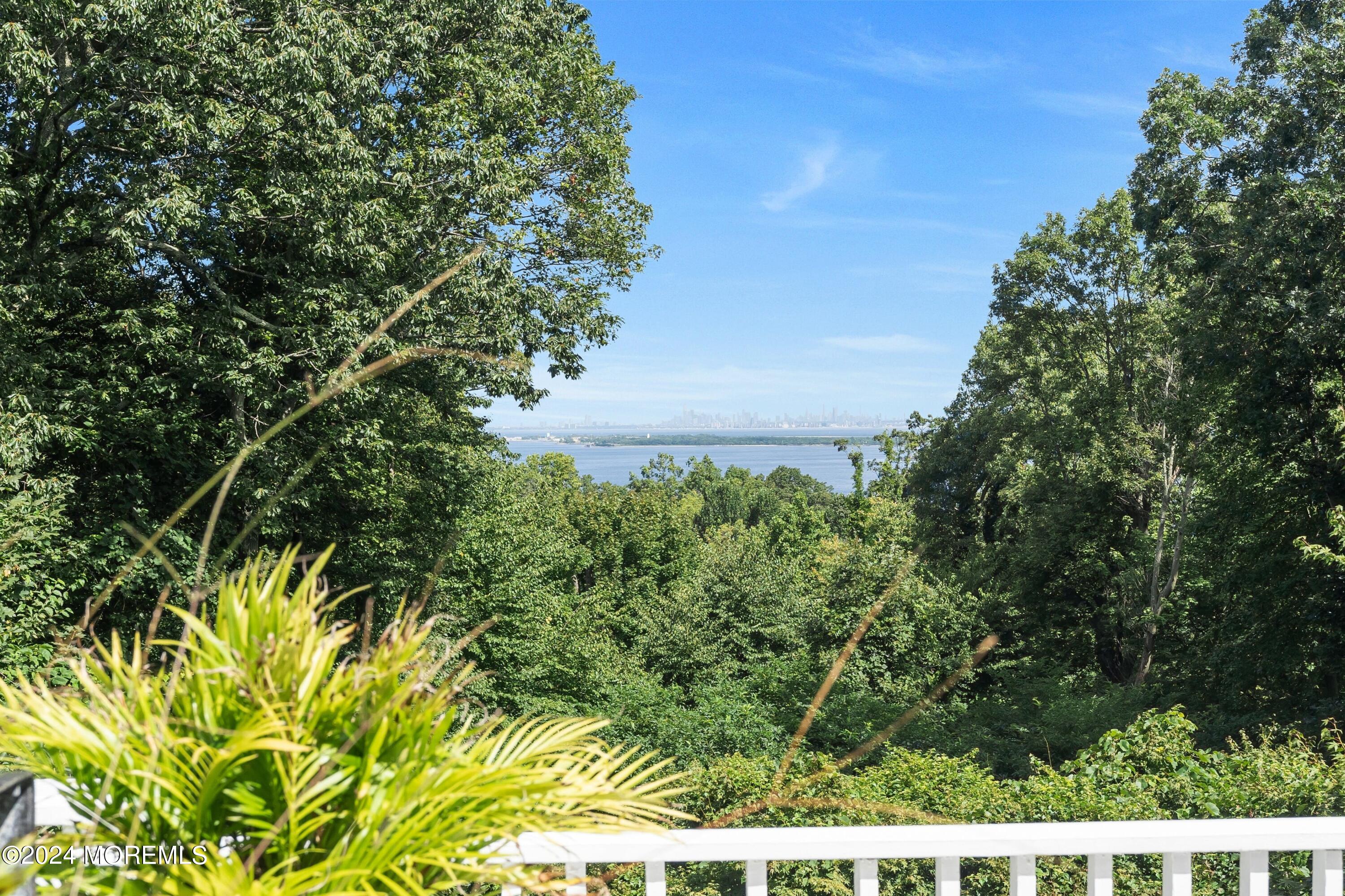 13 Serpentine Drive, Middletown, NJ, 07748 image 23