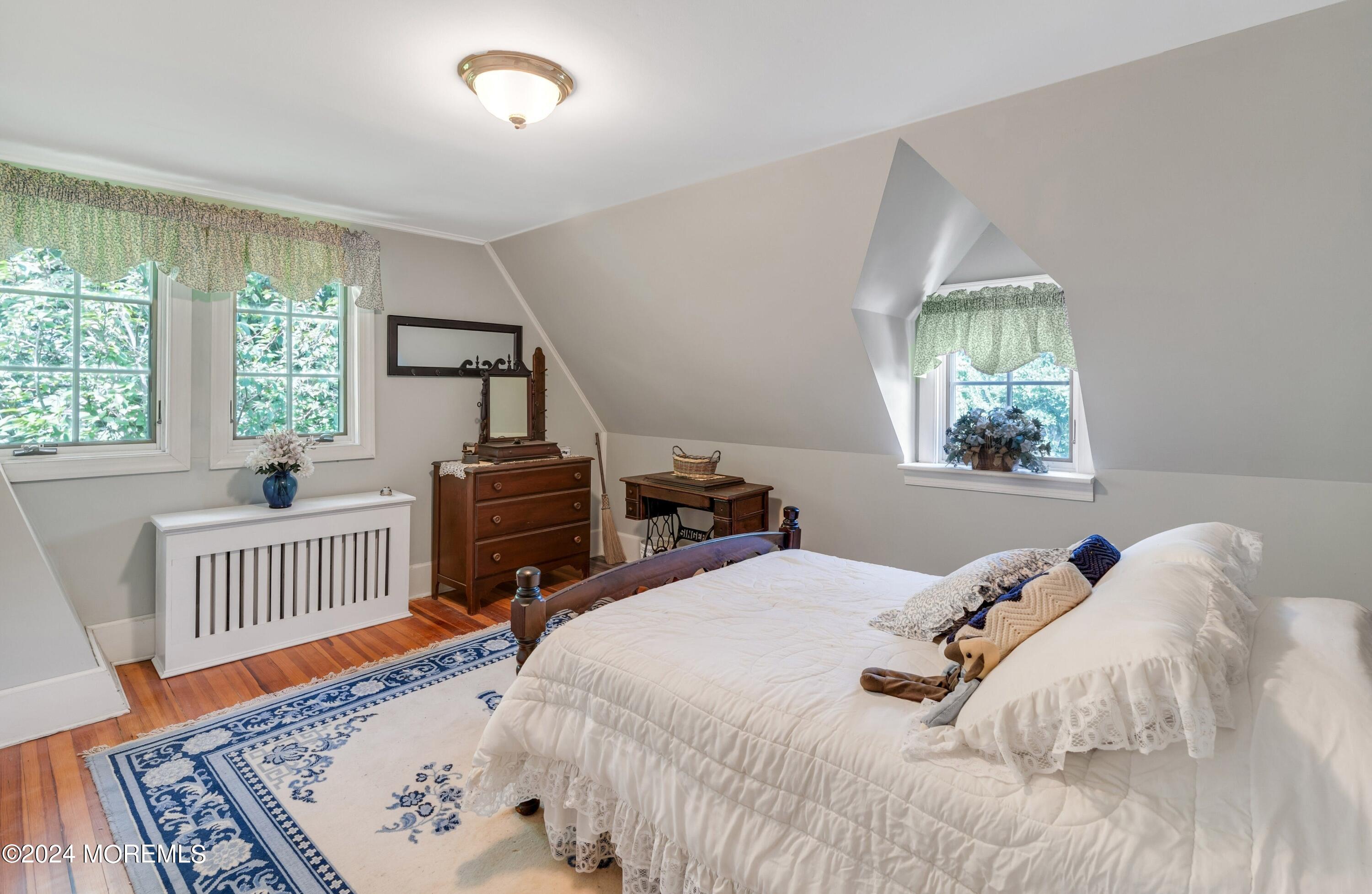 13 Serpentine Drive, Middletown, NJ, 07748 image 32