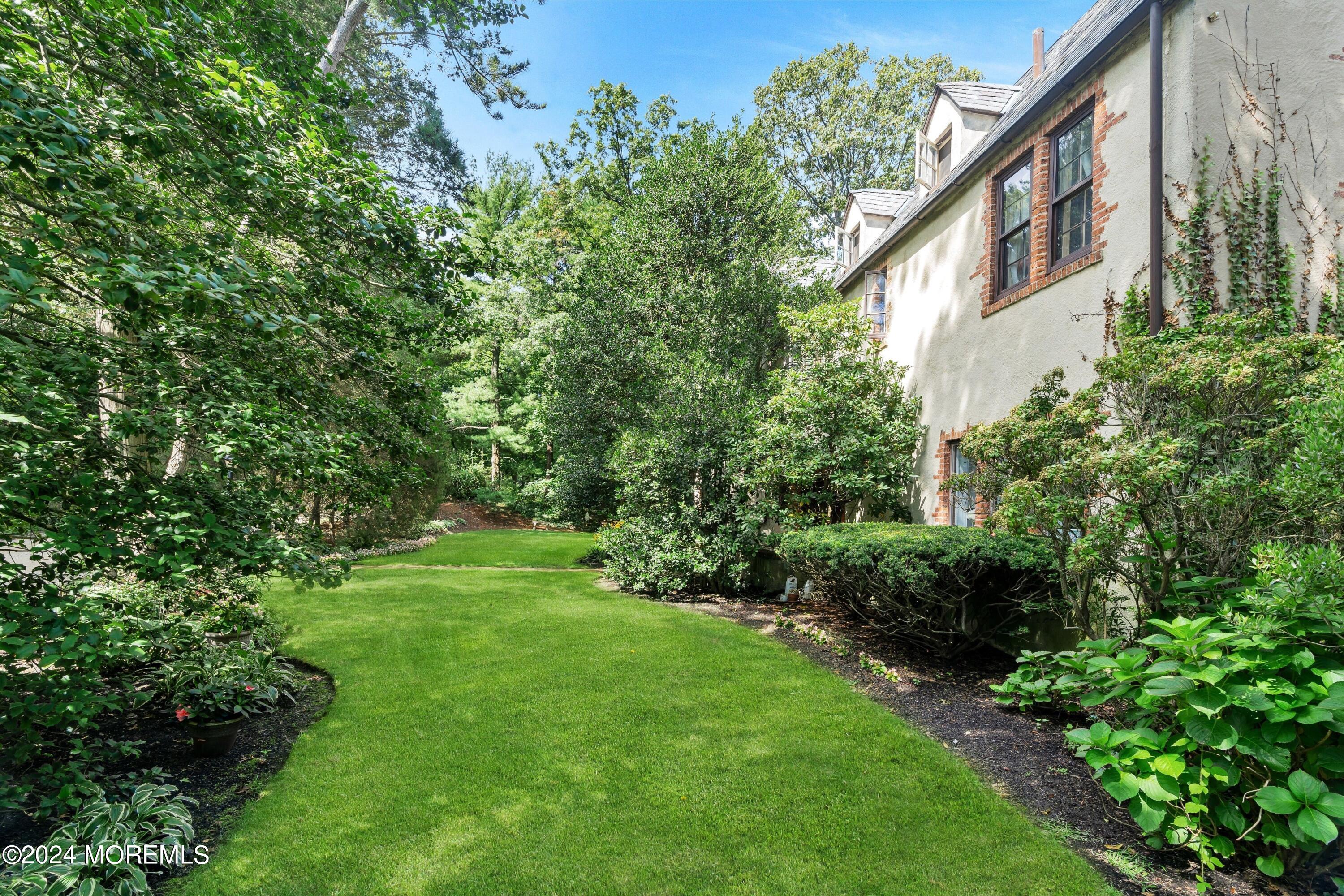 13 Serpentine Drive, Middletown, NJ, 07748 image 37