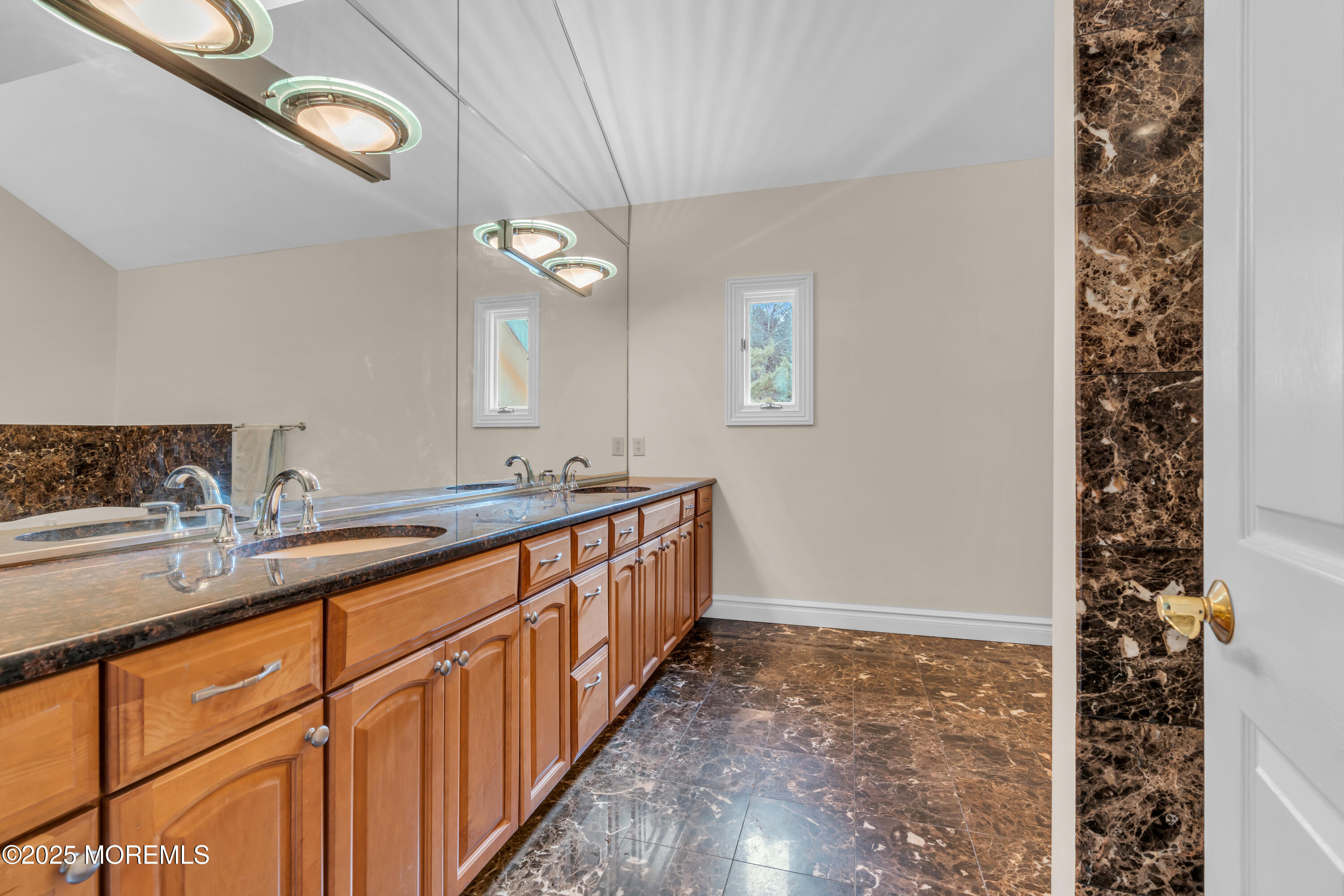 40 Takolusa Drive, Holmdel, NJ, 07733 image 49