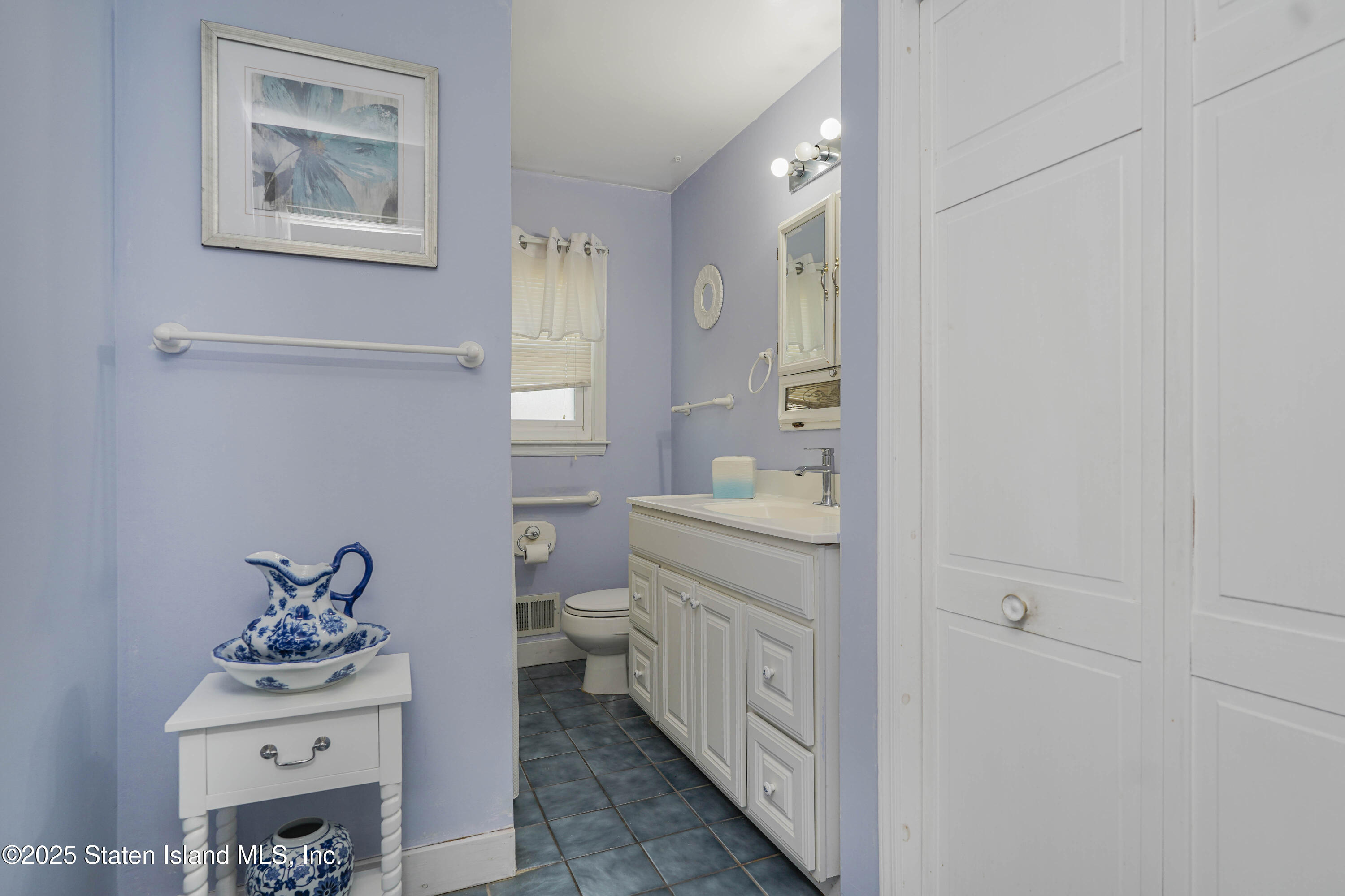 537 Ionia Avenue, Staten Island, NY, 10312 image 22
