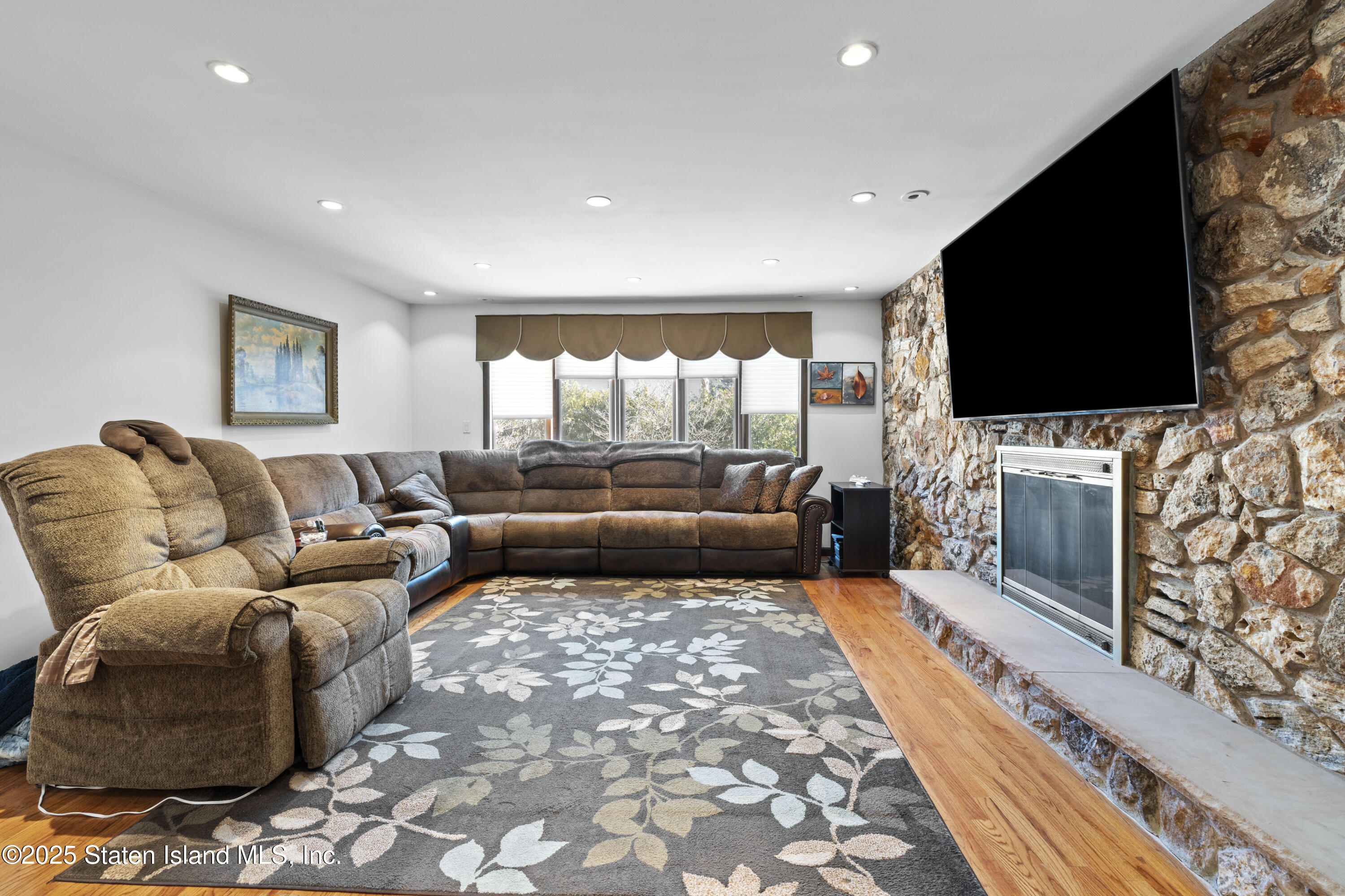 77 Irvington Street, Staten Island, NY, 10312 image 10