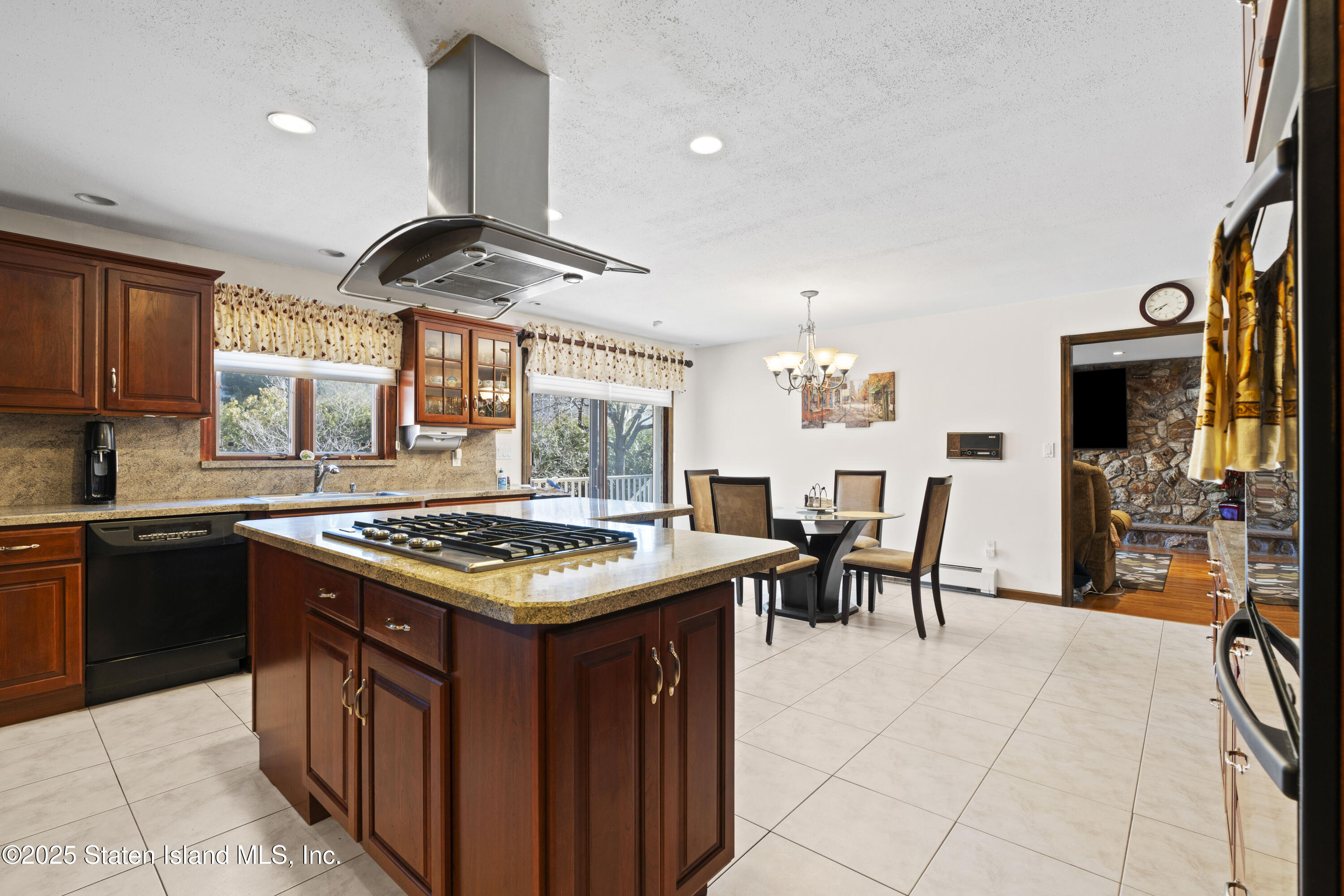 77 Irvington Street, Staten Island, NY, 10312 image 13