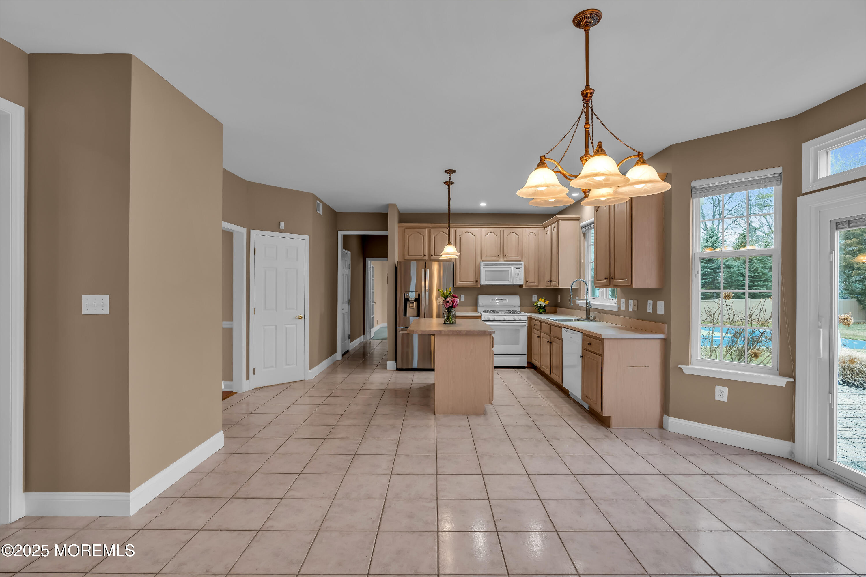 3 Malibu Court, Jackson, NJ, 08527 image 41