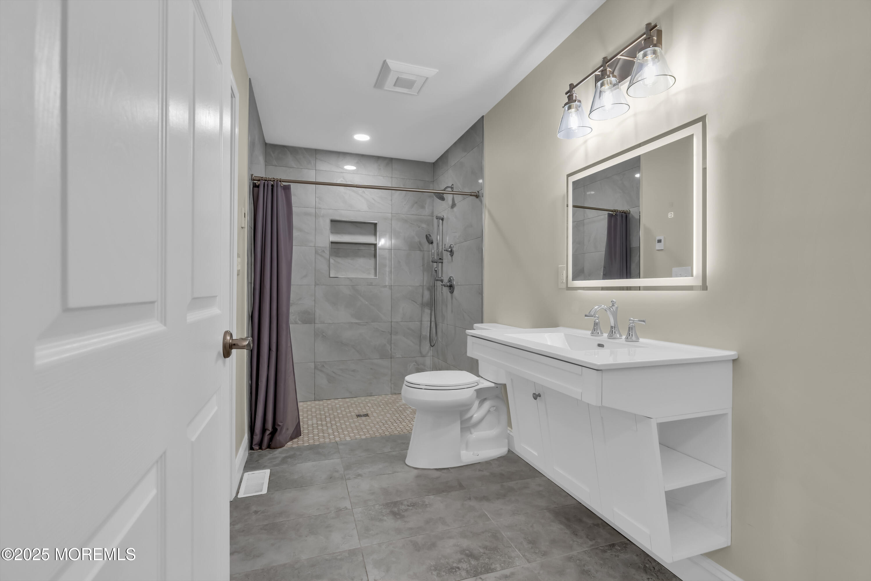3 Malibu Court, Jackson, NJ, 08527 image 17