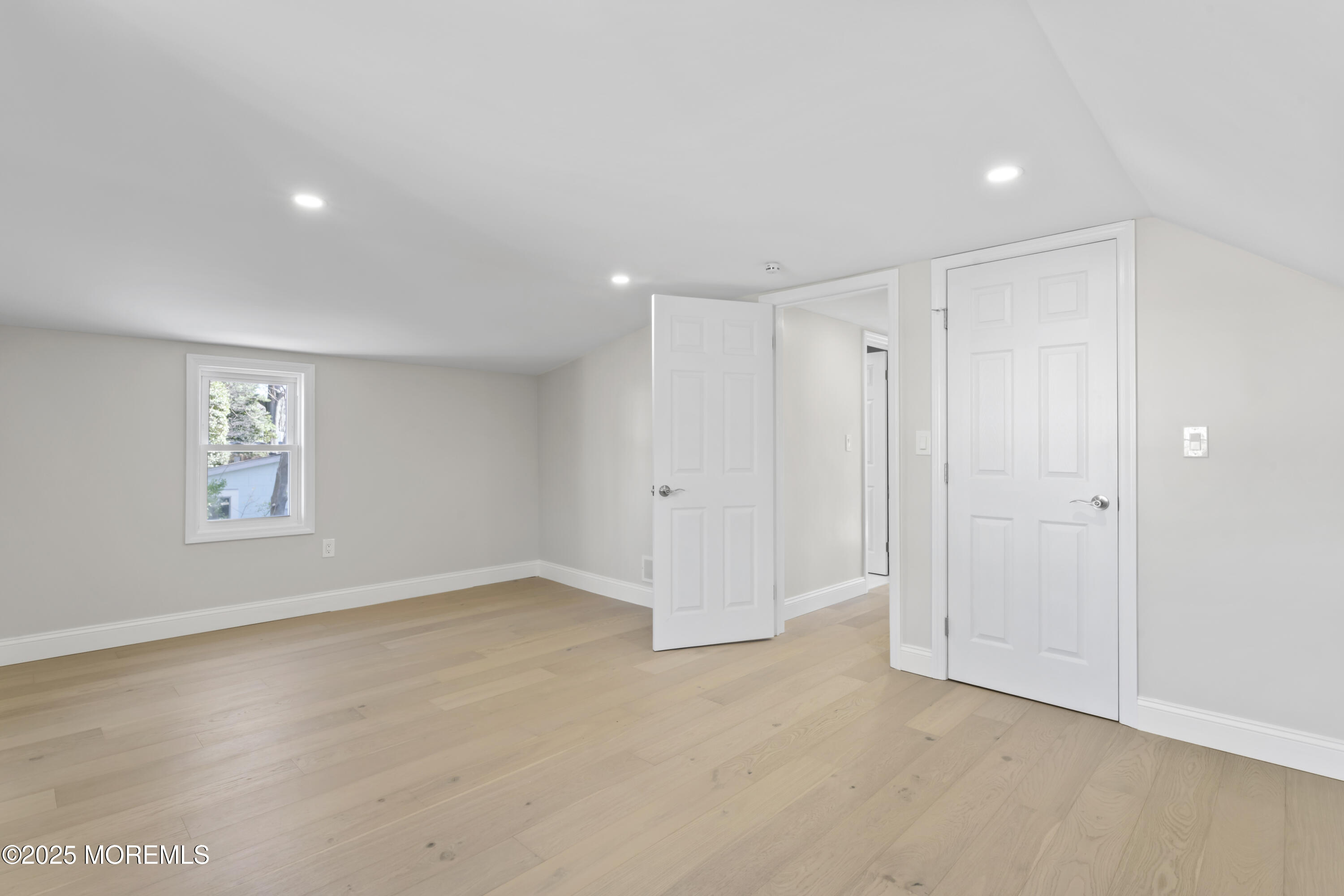 100 Grand Avenue, Atlantic Highlands, NJ, 07716 image 23