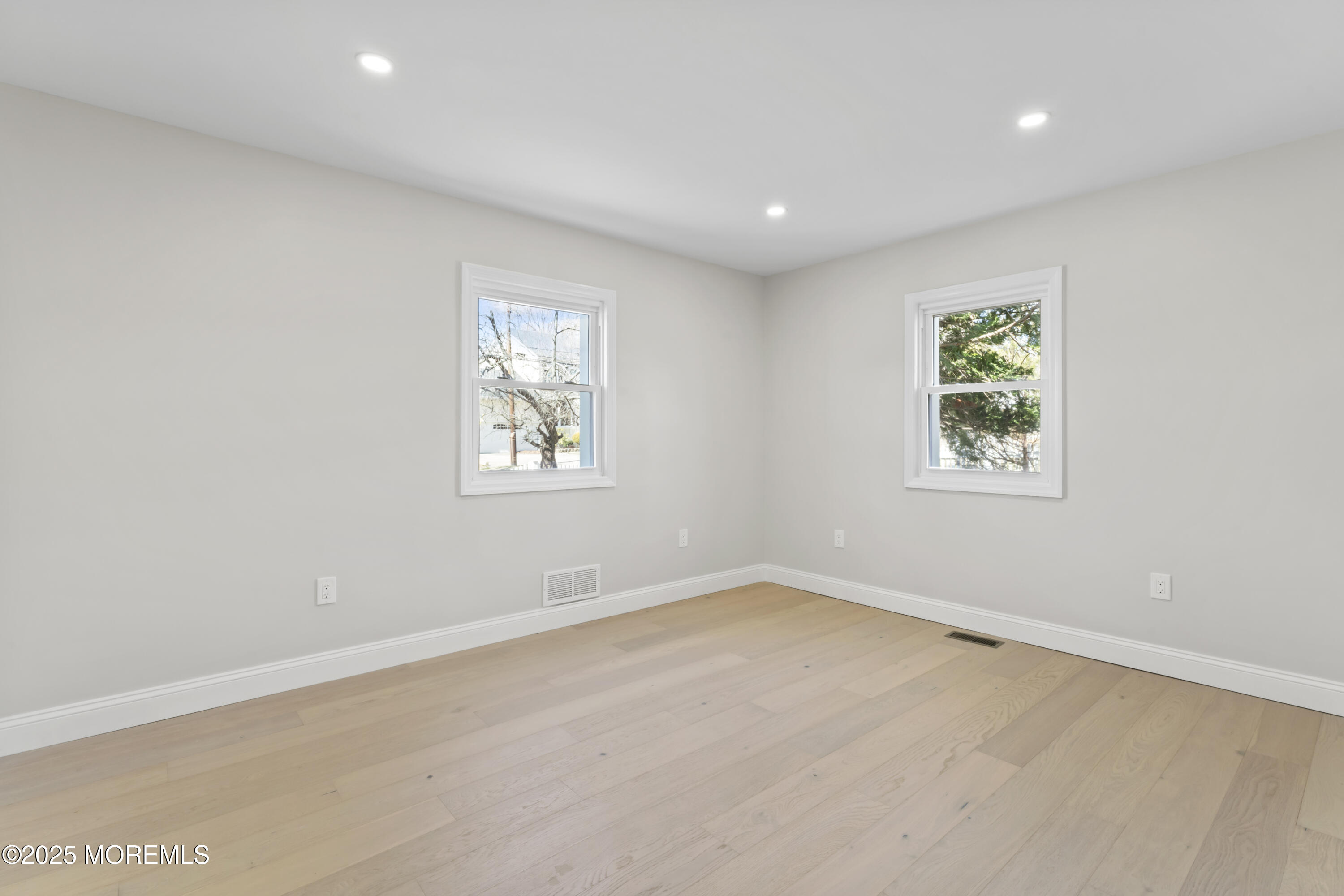 100 Grand Avenue, Atlantic Highlands, NJ, 07716 image 17