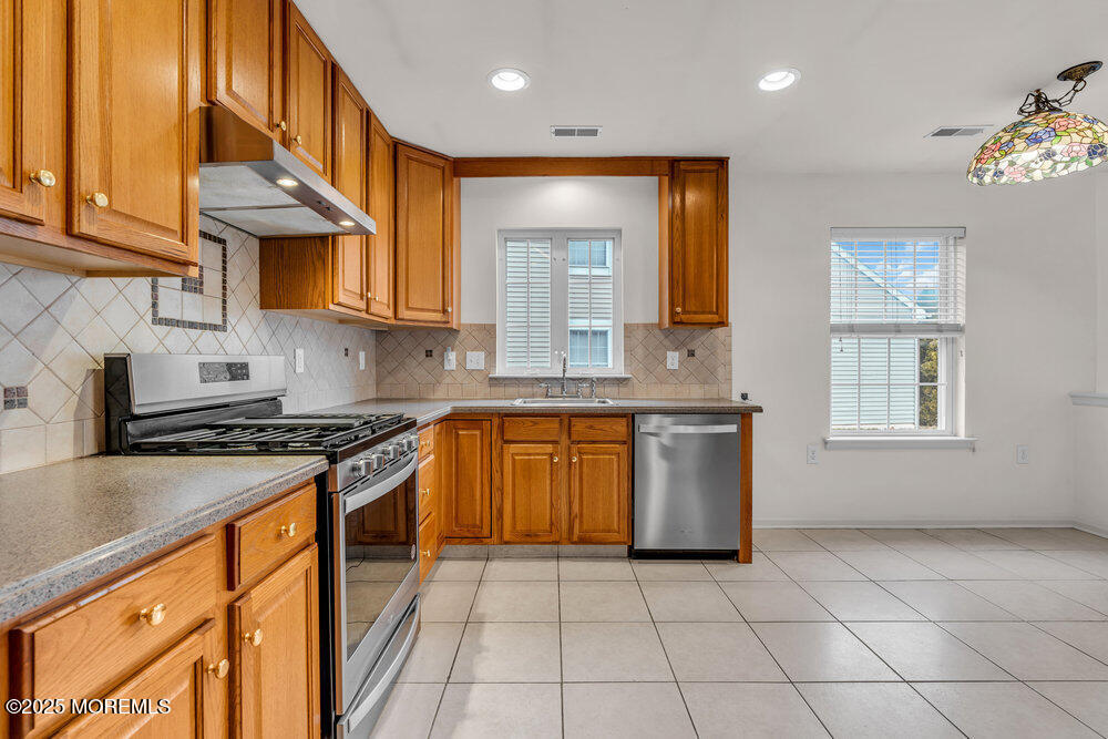15 Shadow Creek Court, Jackson, NJ, 08527 image 18