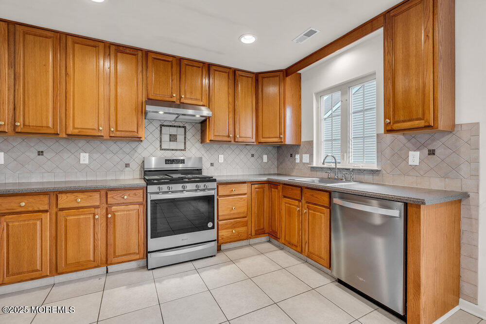 15 Shadow Creek Court, Jackson, NJ, 08527 image 16