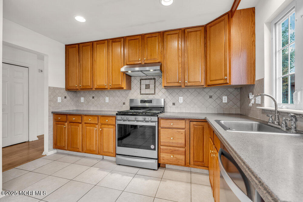 15 Shadow Creek Court, Jackson, NJ, 08527 image 21