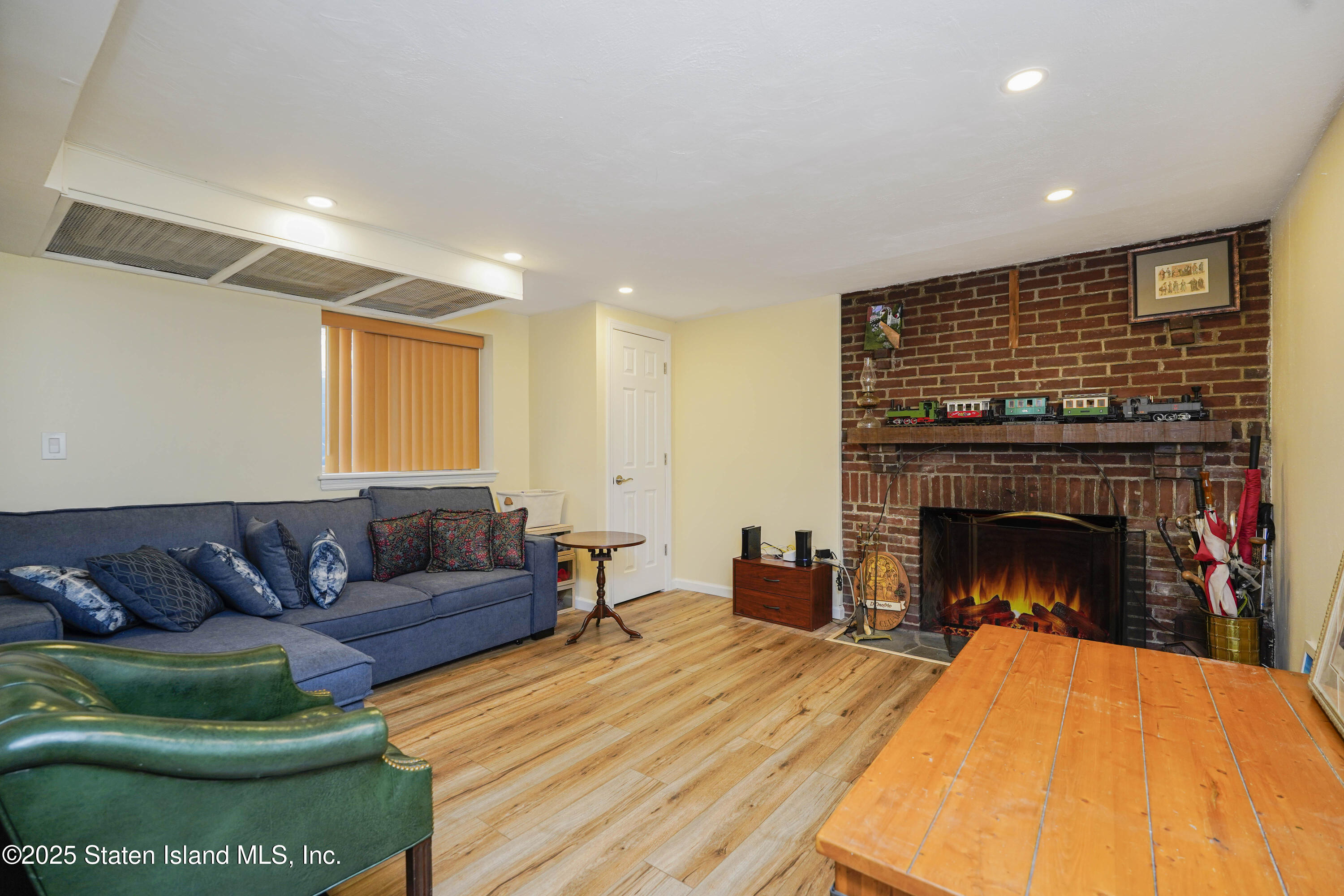 44 Westbury Avenue, Staten Island, NY, 10301 image 28
