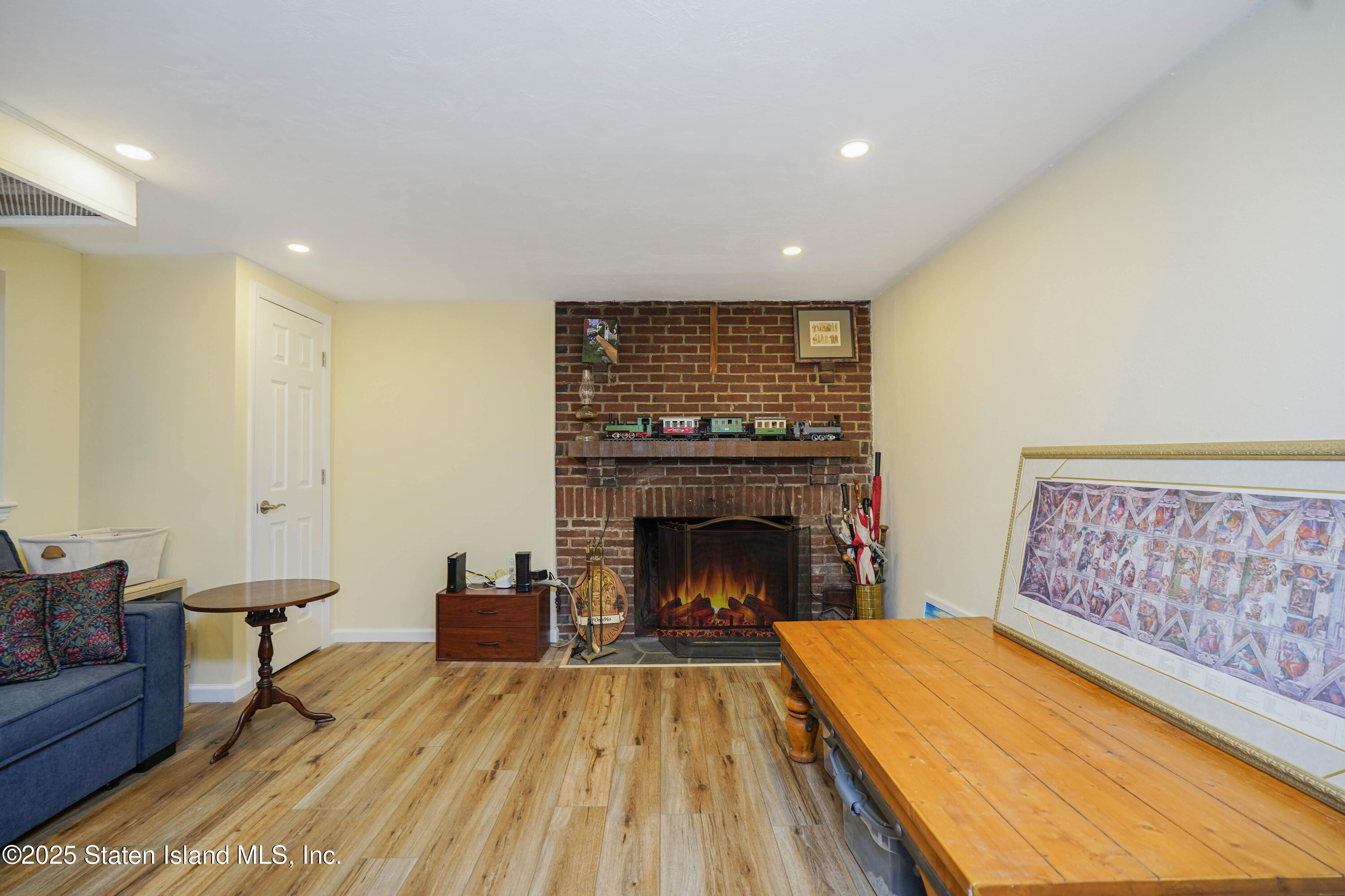44 Westbury Avenue, Staten Island, NY, 10301 image 29