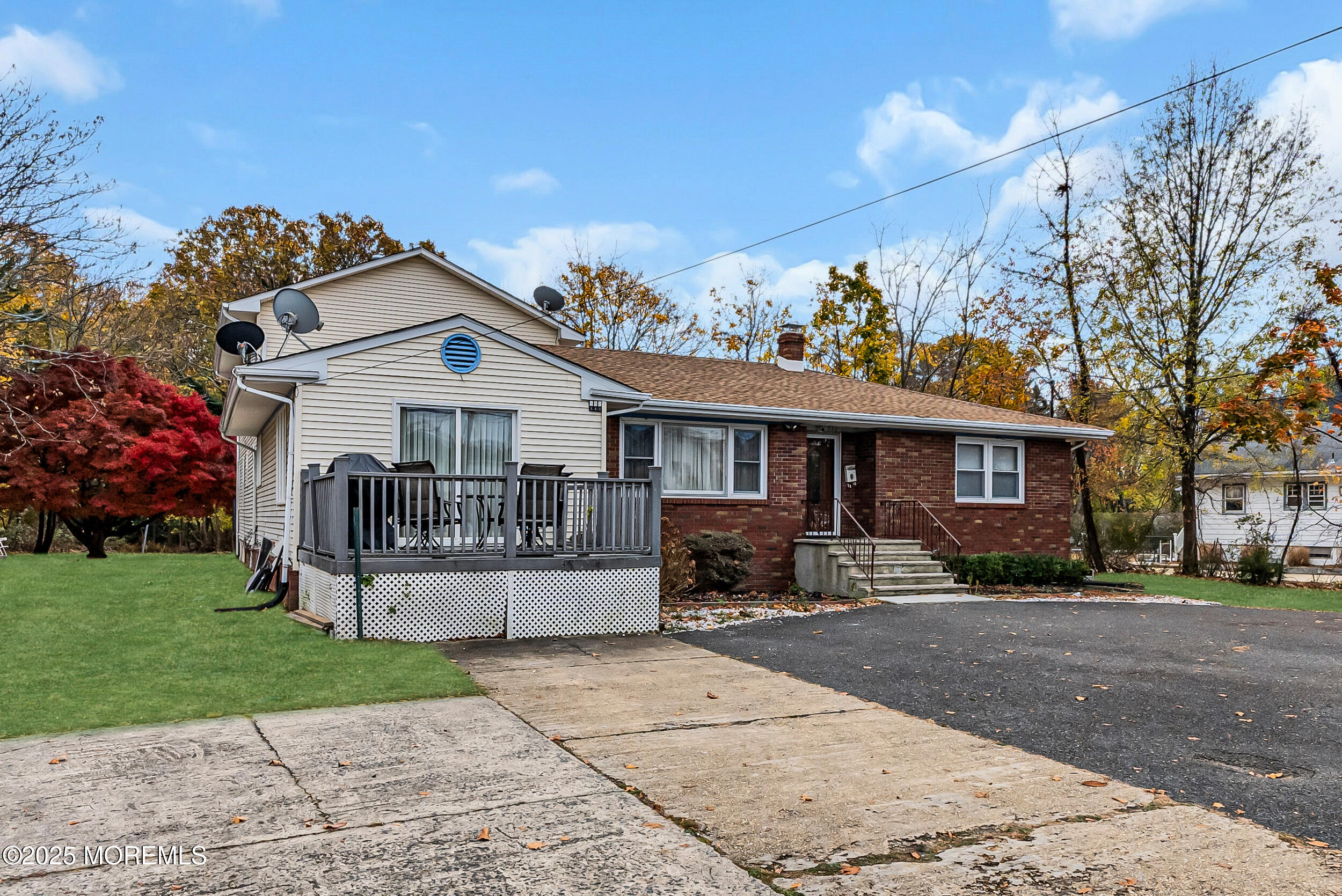 320 Roosevelt Avenue, Oakhurst, NJ, 07755 image 7