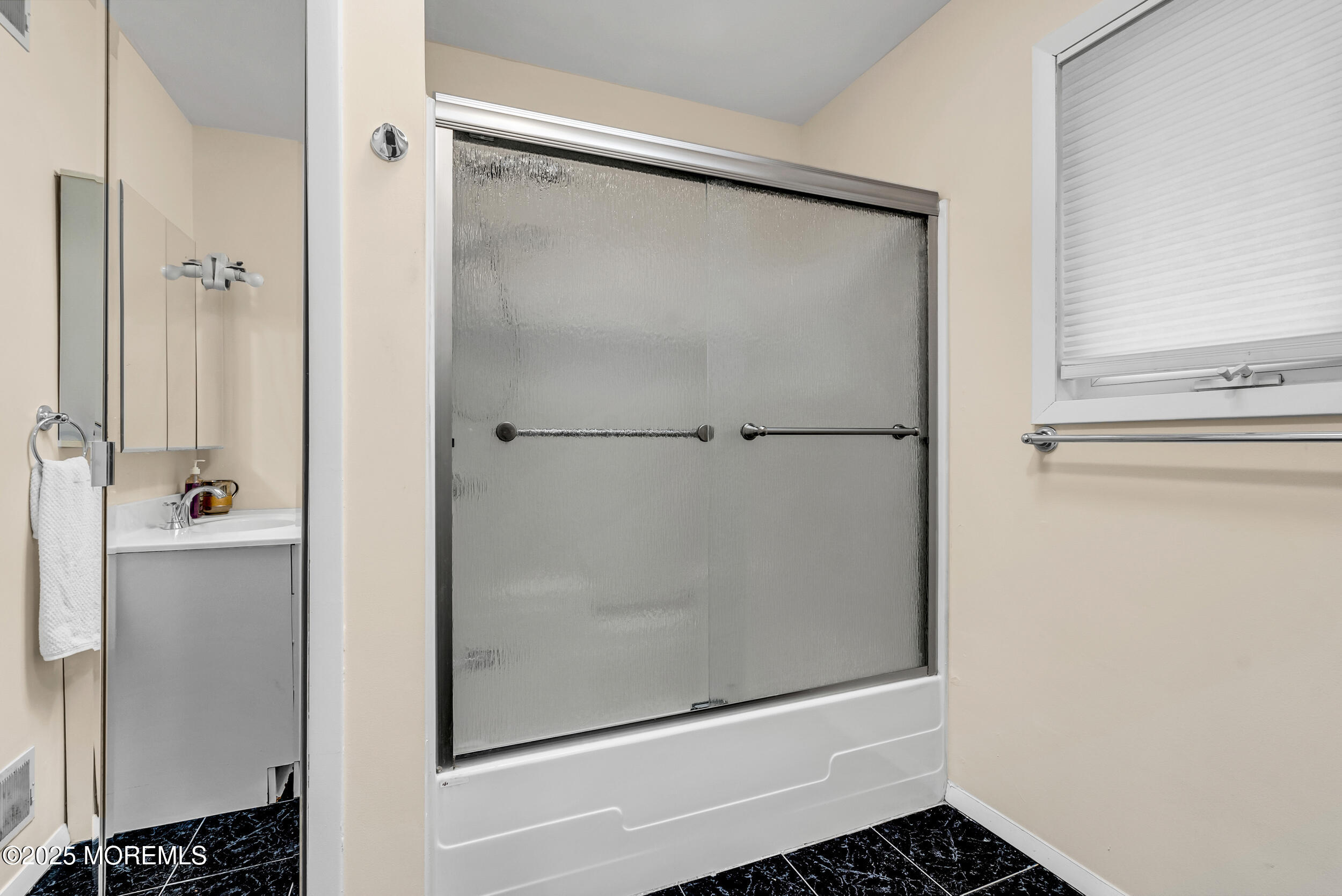 320 Roosevelt Avenue, Oakhurst, NJ, 07755 image 34