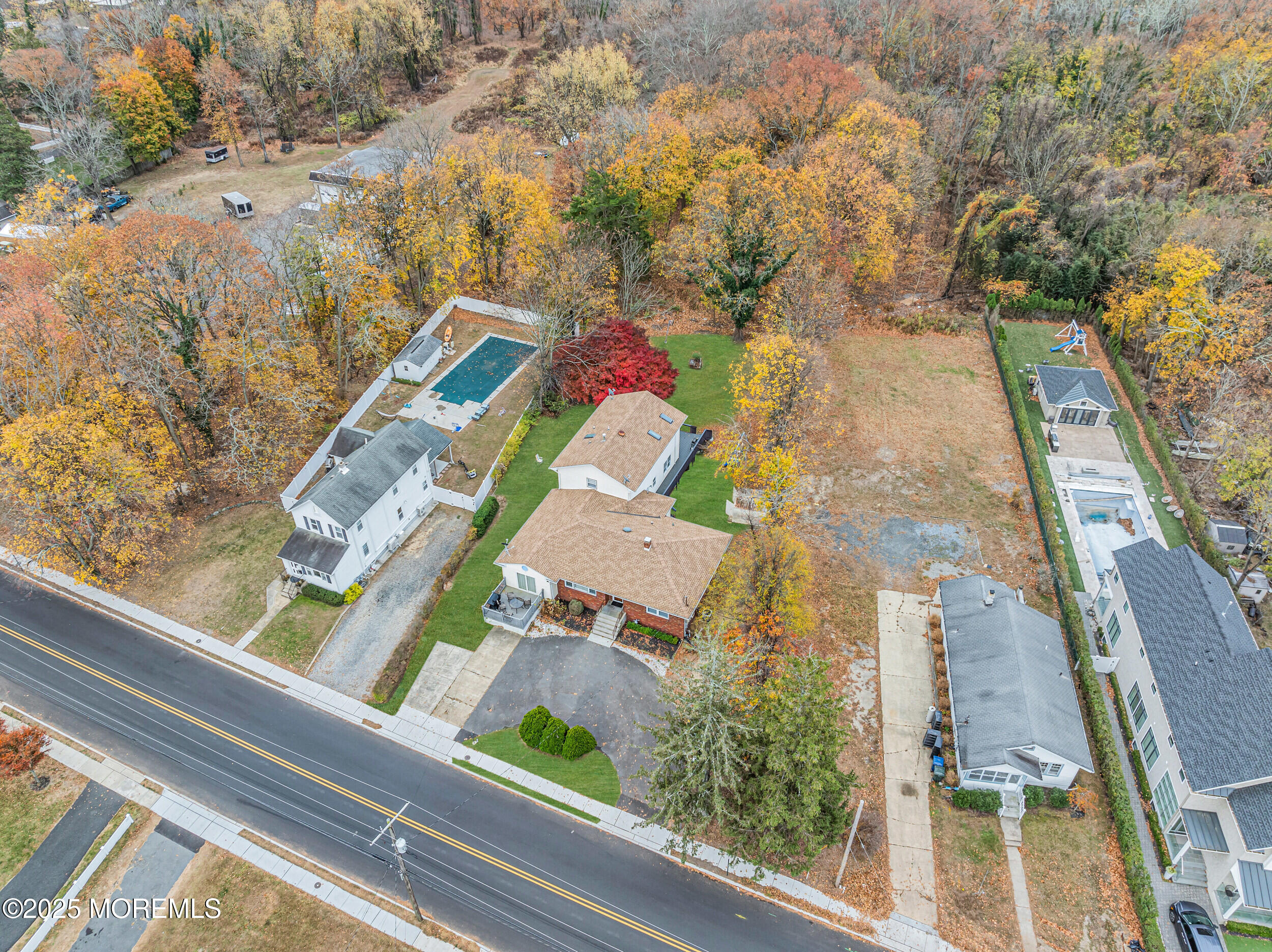 320 Roosevelt Avenue, Oakhurst, NJ, 07755 image 47