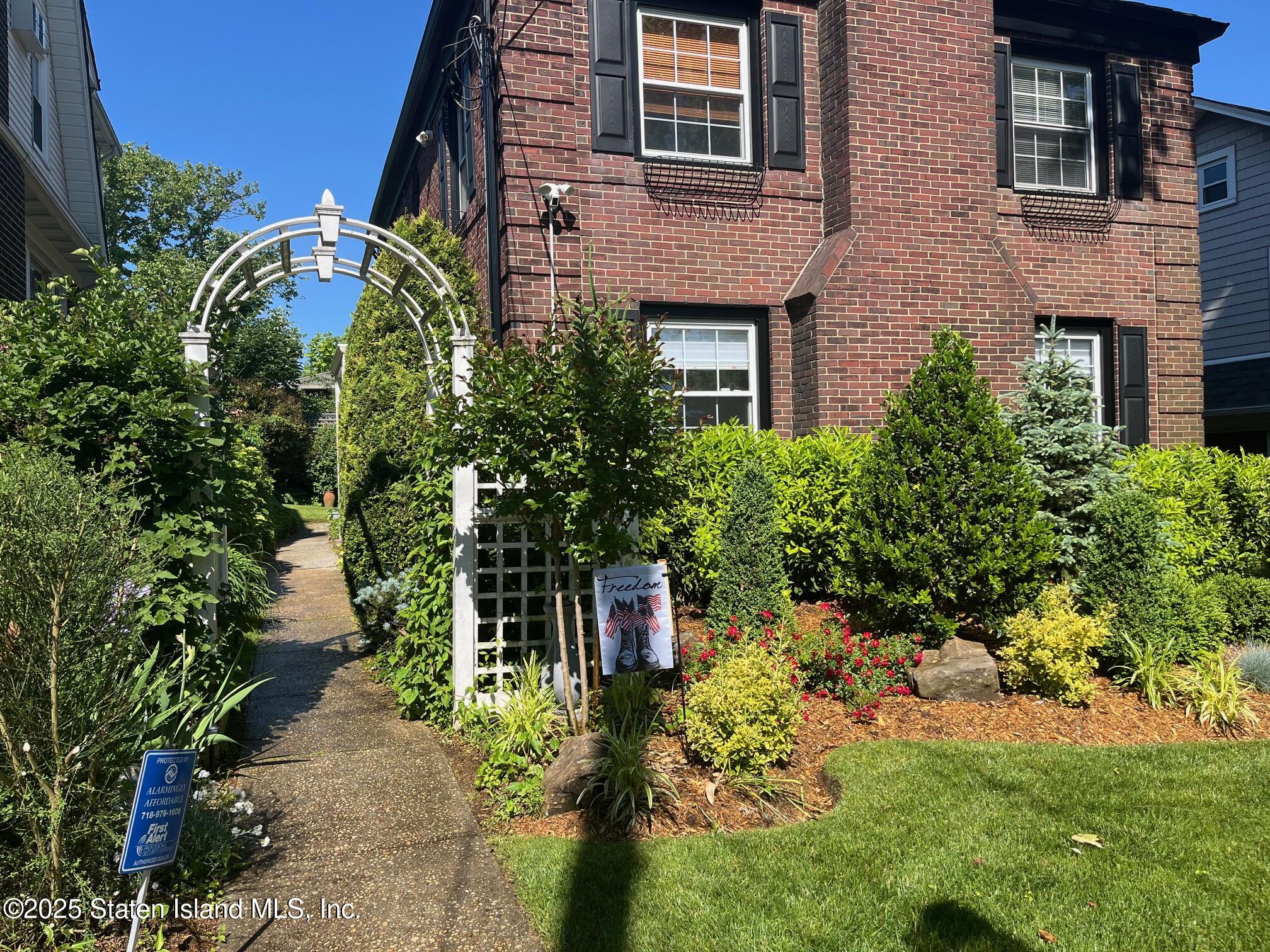 44 Westbury Avenue, Staten Island, NY, 10301 image 50