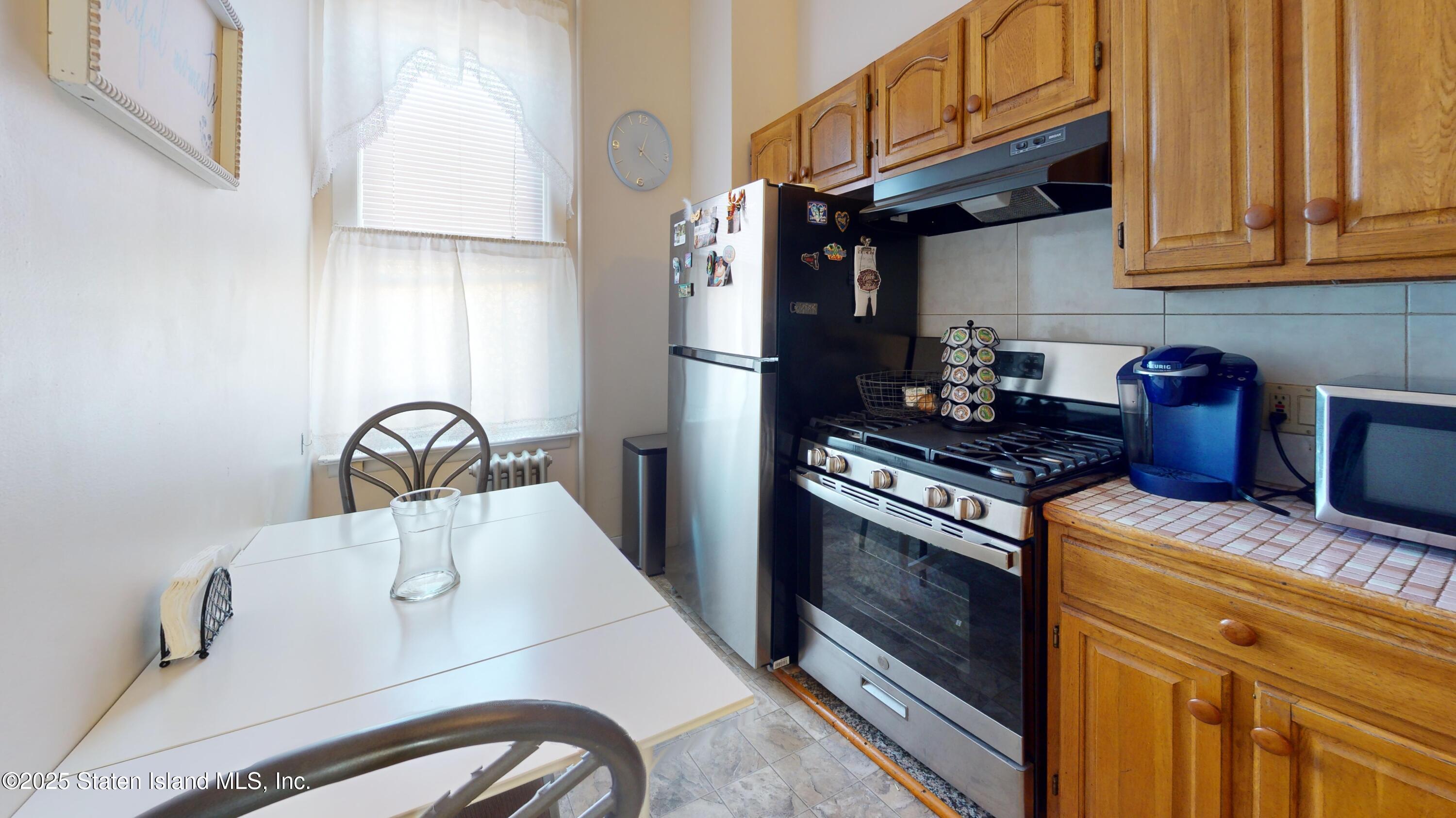 8666 17th Avenue, Brooklyn, NY, 11214 image 22