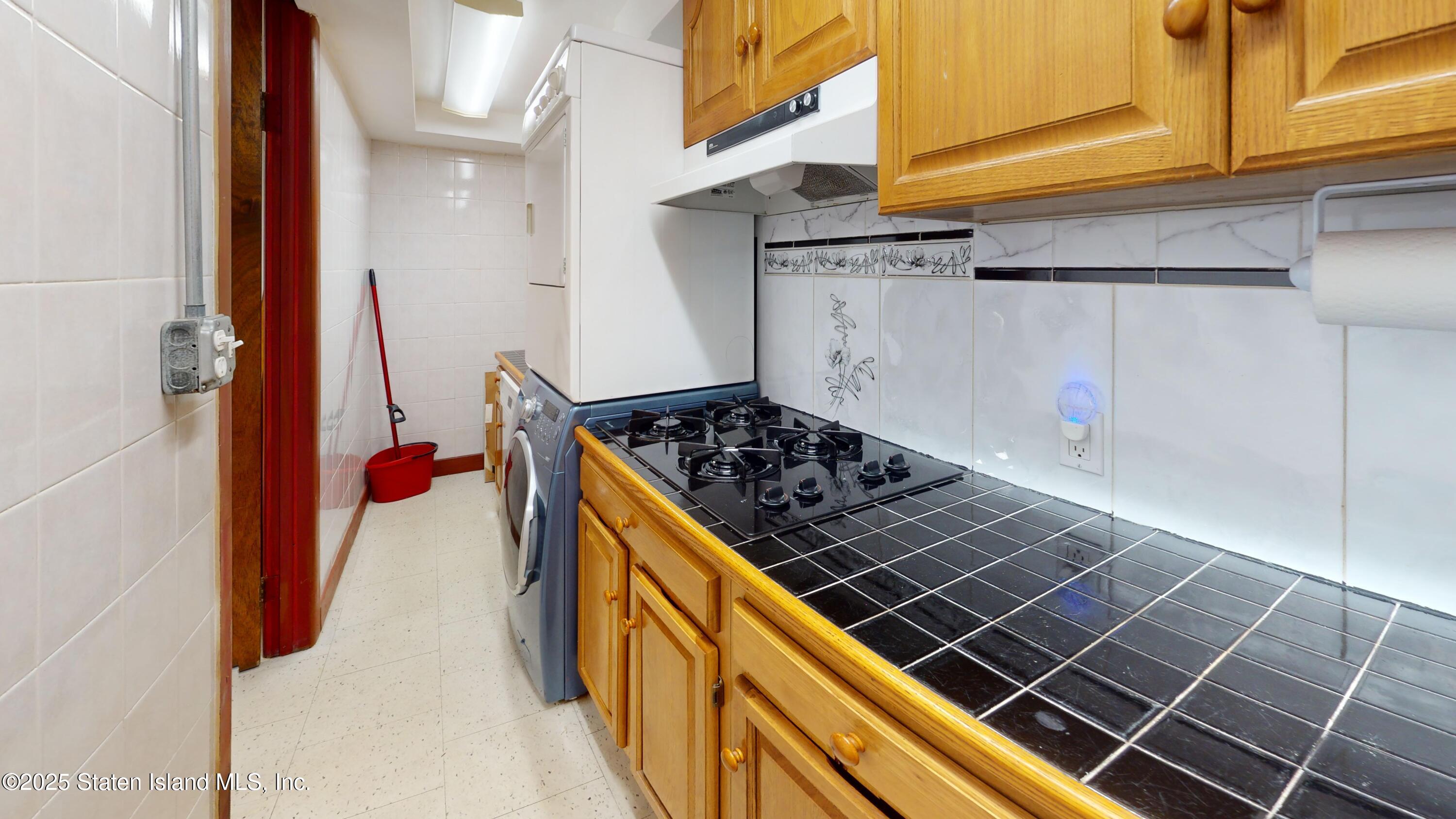 8666 17th Avenue, Brooklyn, NY, 11214 image 43