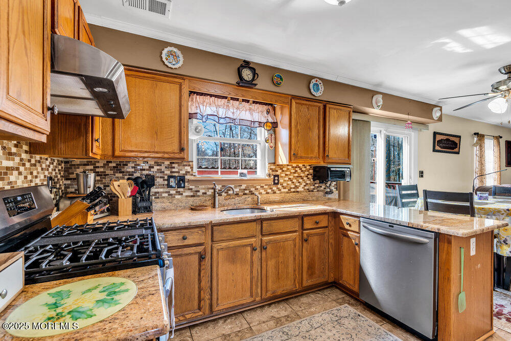 14 Jhan Drive, Jackson, NJ, 08527 image 11