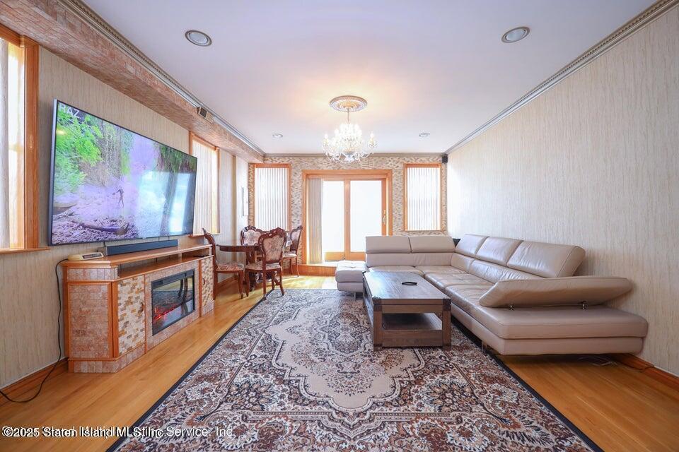 19 Father Capodanno Boulevard, Staten Island, NY, 10305 image 11