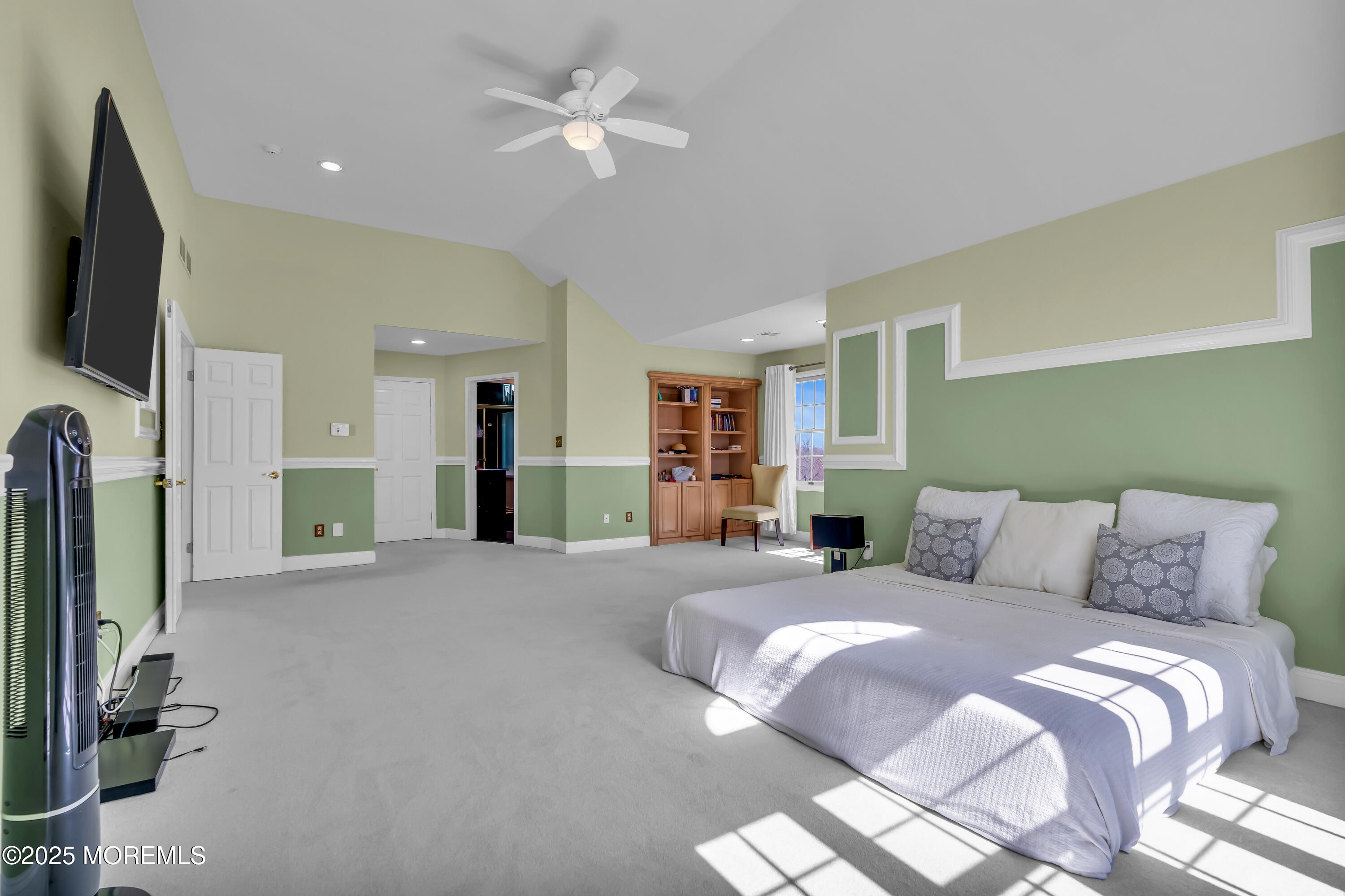 2 Chestnut Hill Drive, Manalapan, NJ, 07726 image 41