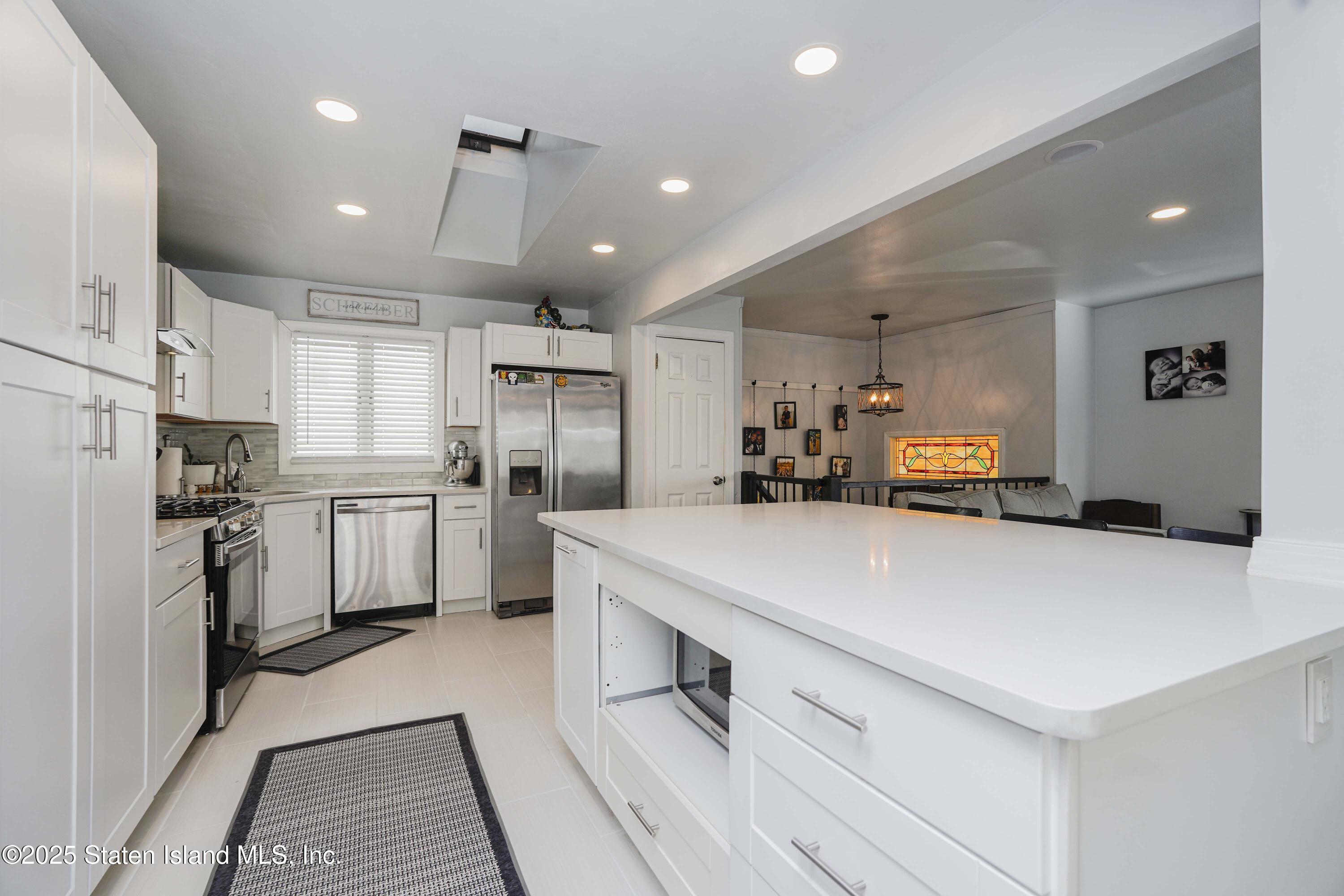 651 Rathbun Avenue, Staten Island, NY, 10312 image 11