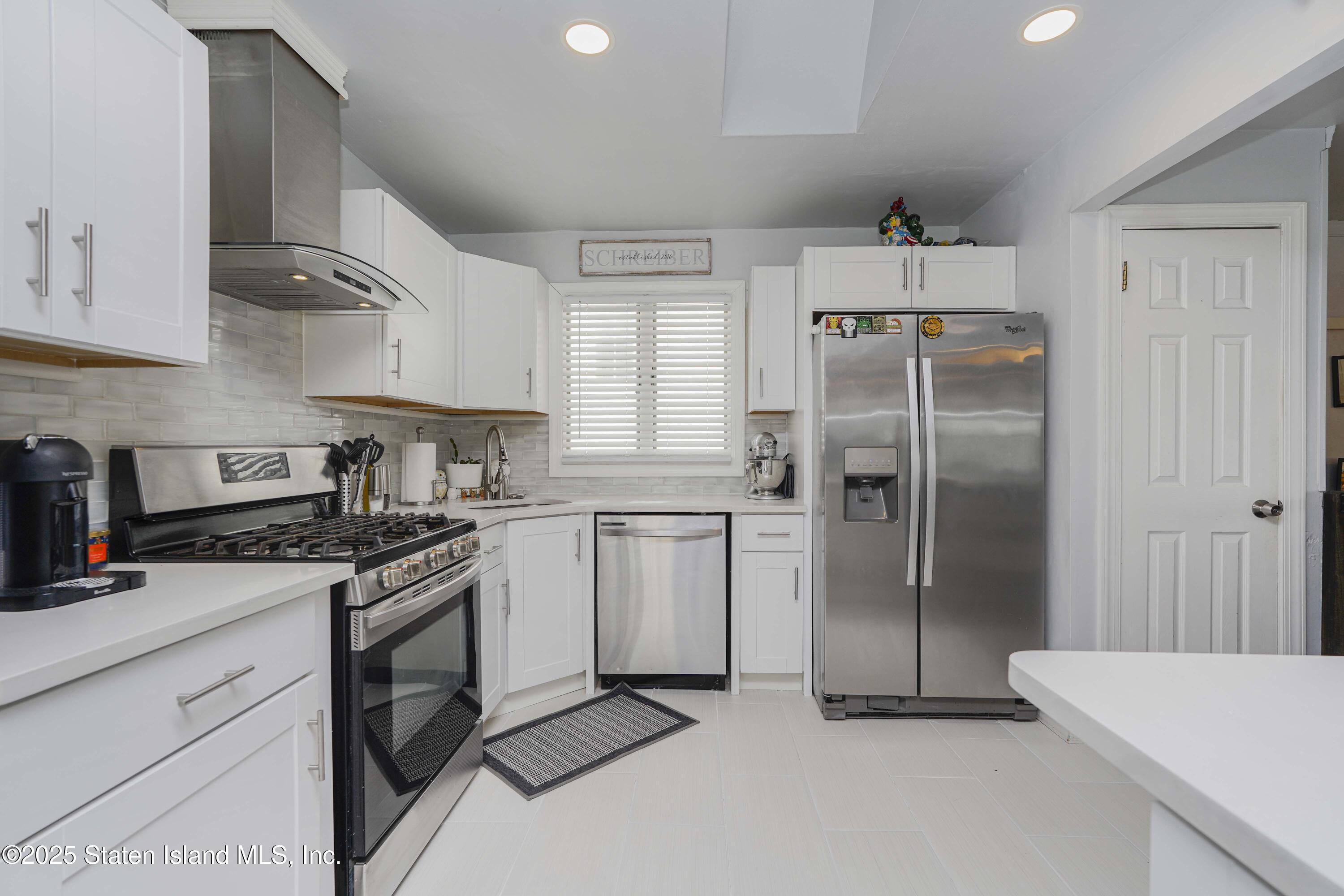651 Rathbun Avenue, Staten Island, NY, 10312 image 12