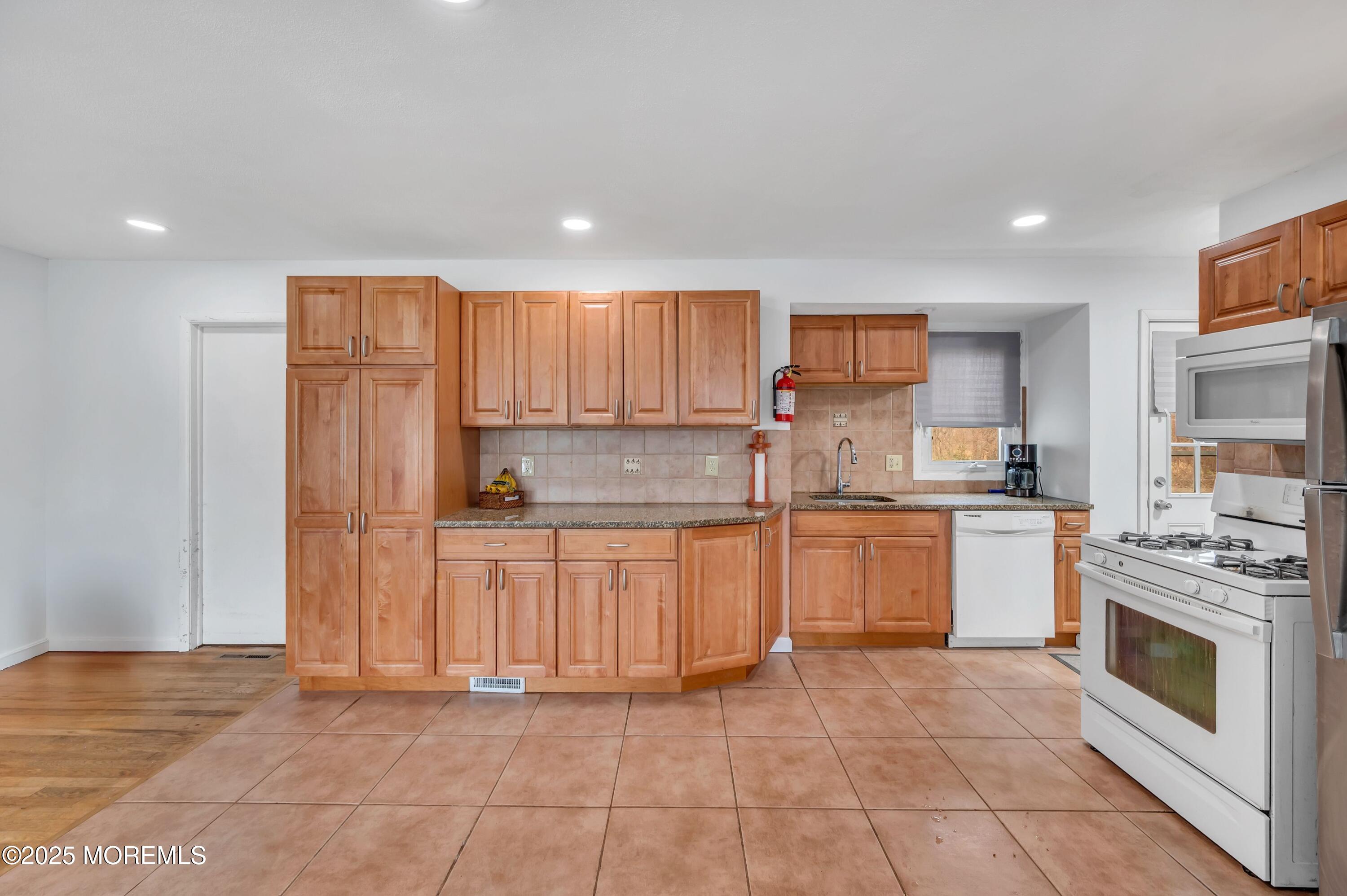 1272 Aldrich Road, Jackson, NJ, 08527 image 12