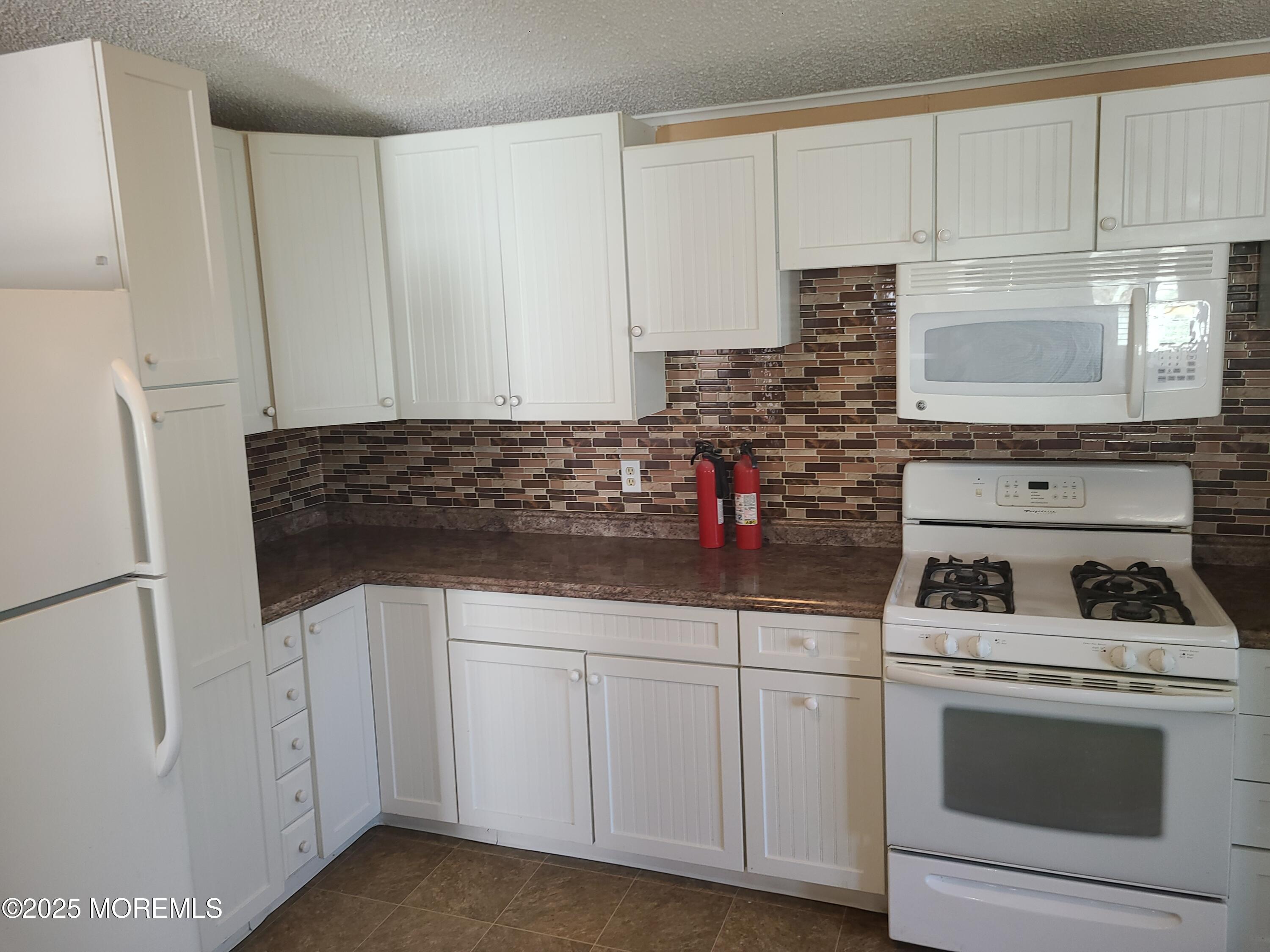 85 Seattle Slew Drive, Howell, NJ, 07731 image 6