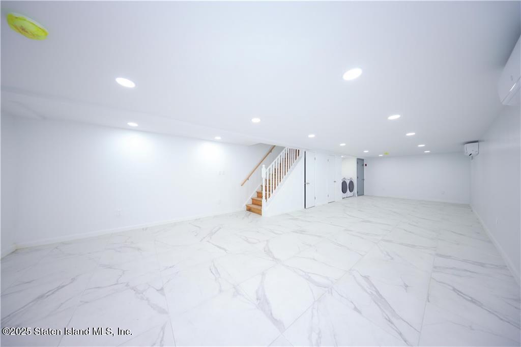 84 Elm Street, Staten Island, NY, 10310 image 12