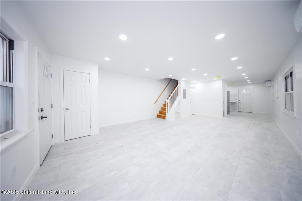 84 Elm Street, Staten Island, NY, 10310 image 13