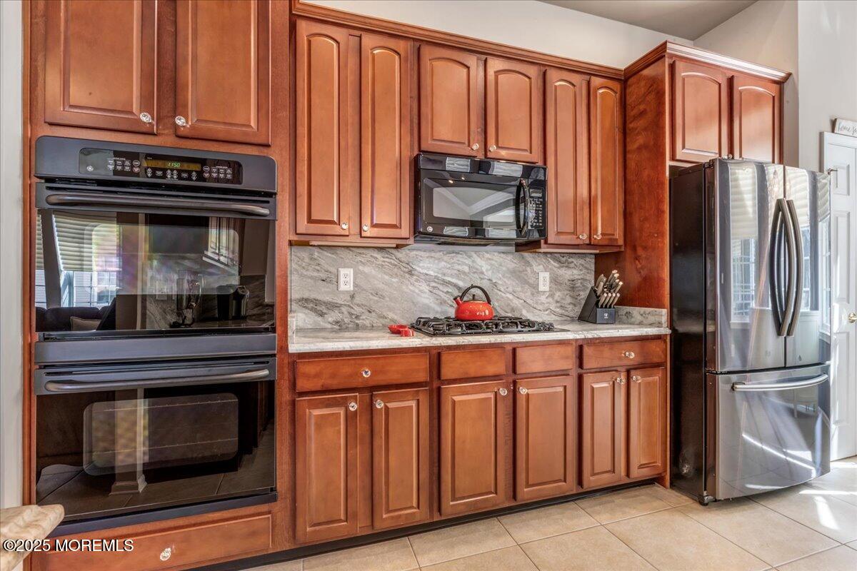 25 Nottingham Way, Jackson, NJ, 08527 image 13