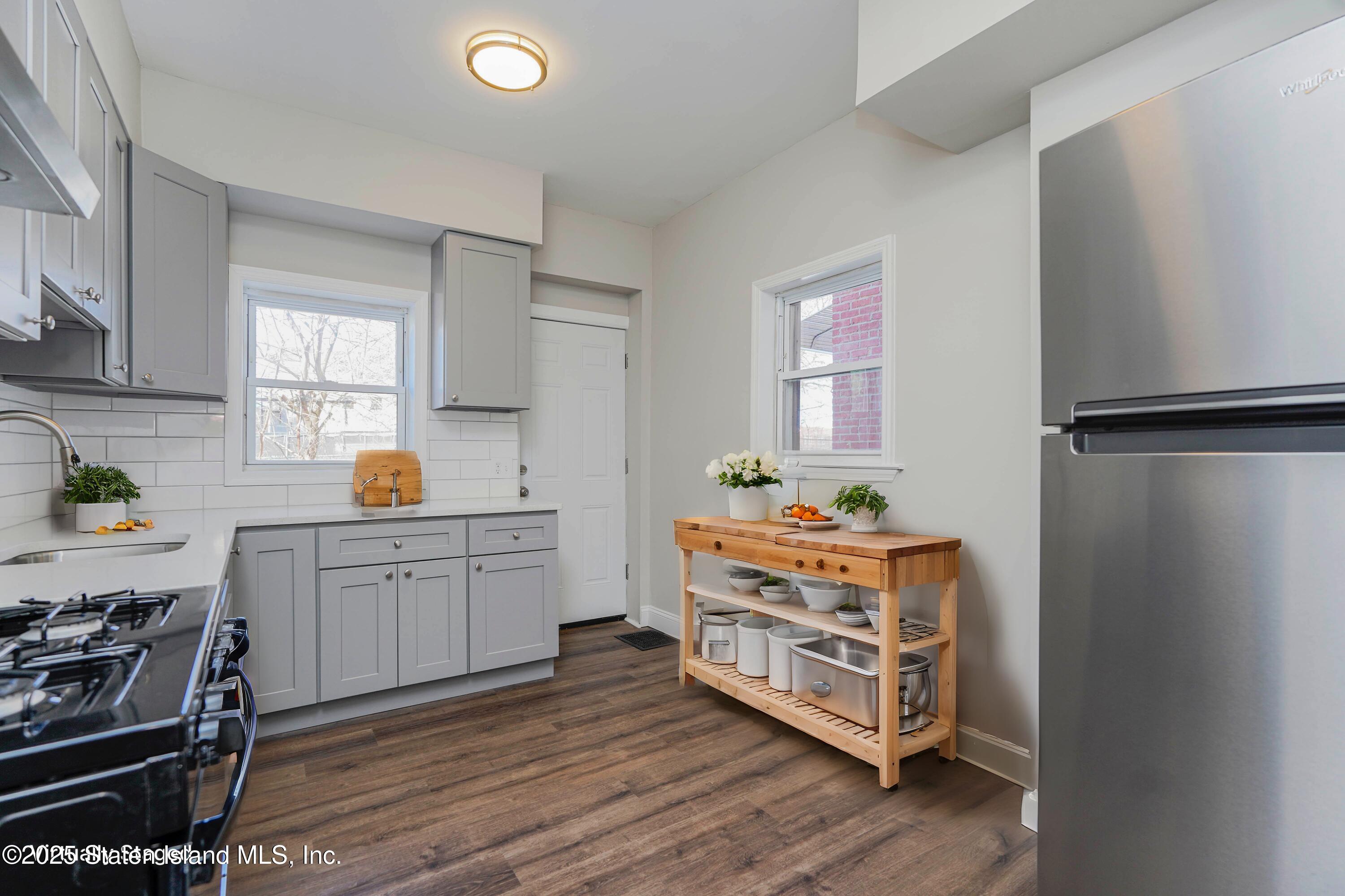 58 Heberton Avenue, Staten Island, NY, 10302 image 9