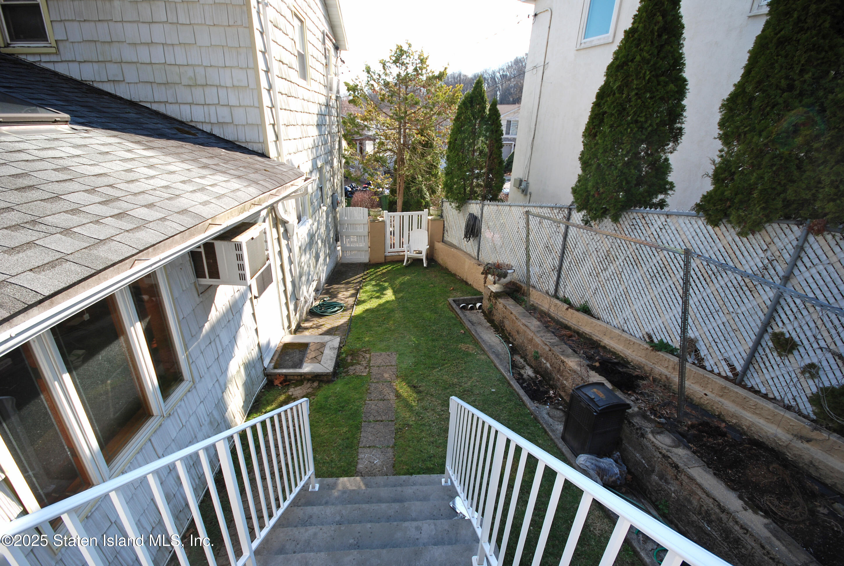 33 Emerson Court, Staten Island, NY, 10304 image 24