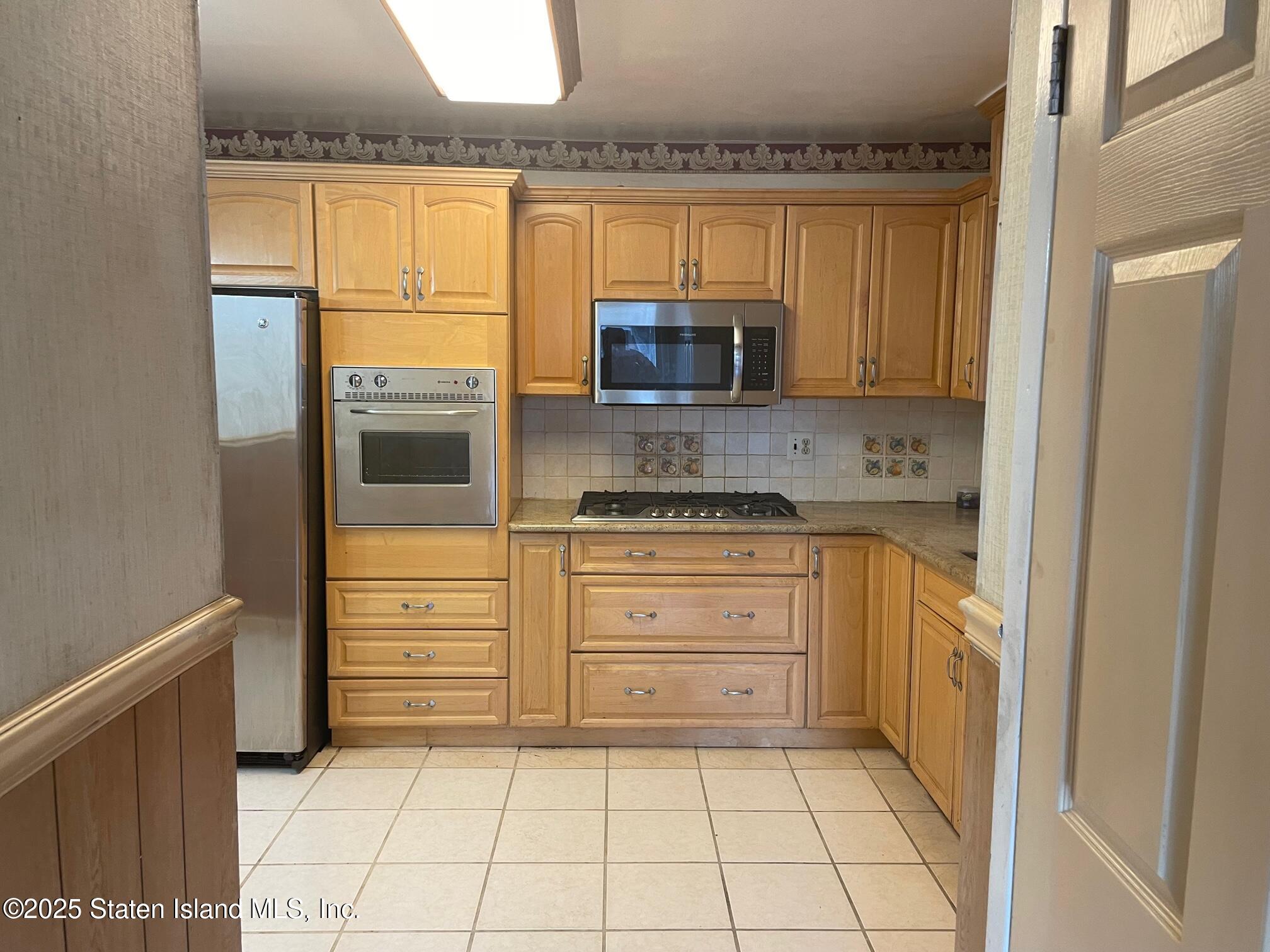 127 Bradley Avenue, Staten Island, NY, 10314