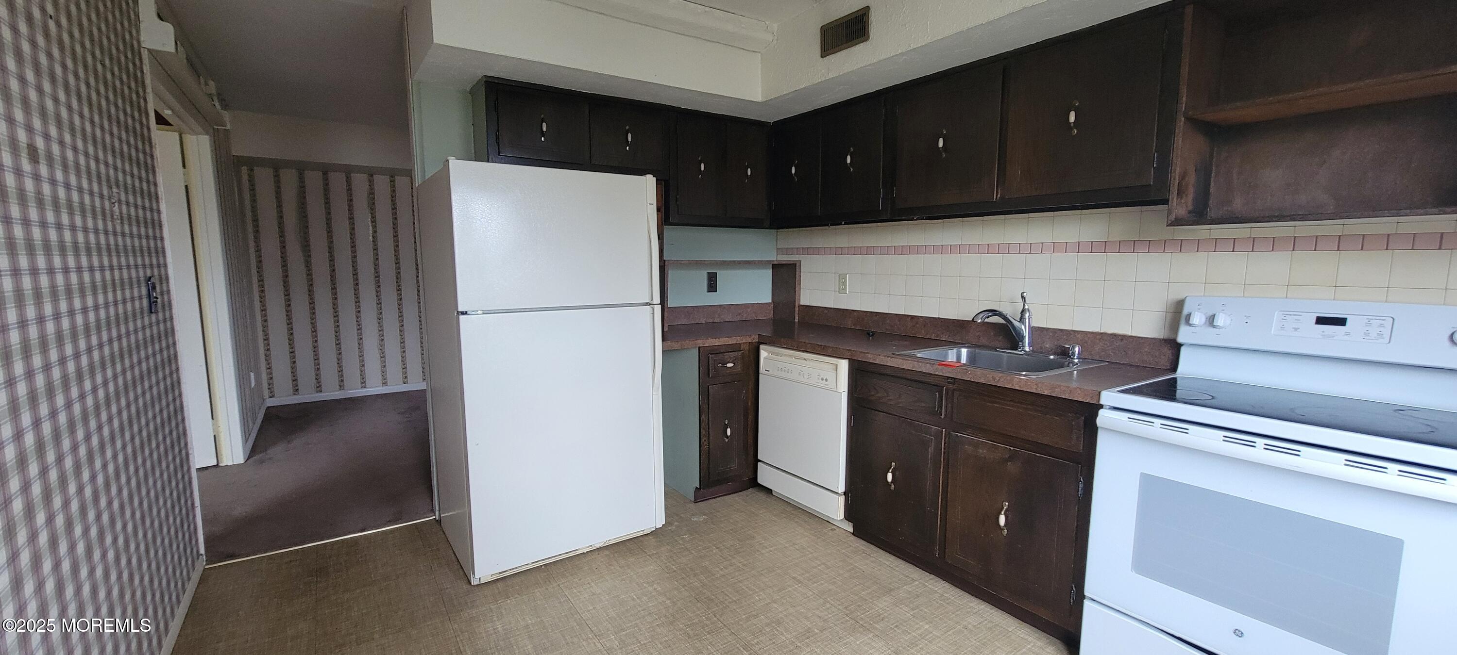 27 Arlene Court, Brick, NJ, 08724 image 8