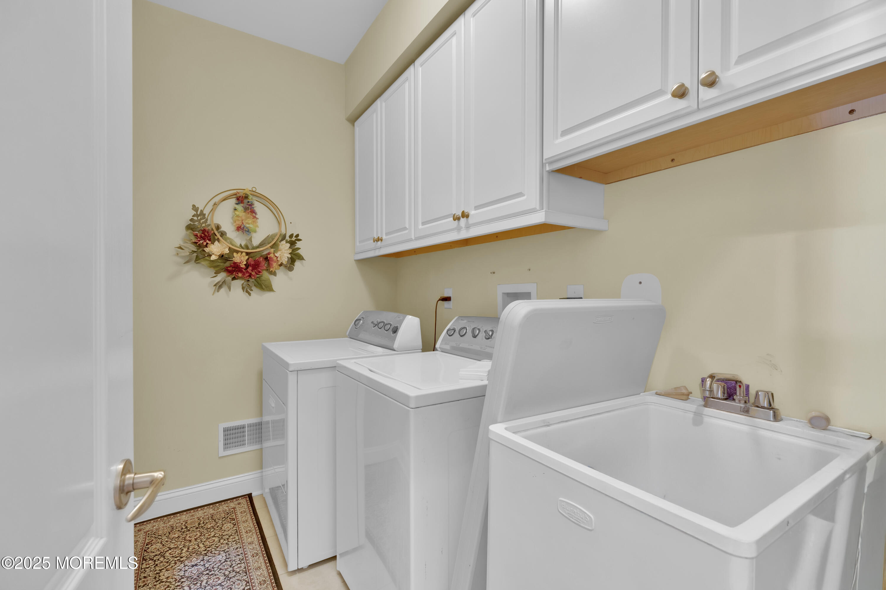 17 Hazelwood Terrace, Tinton Falls, NJ, 07724 image 20