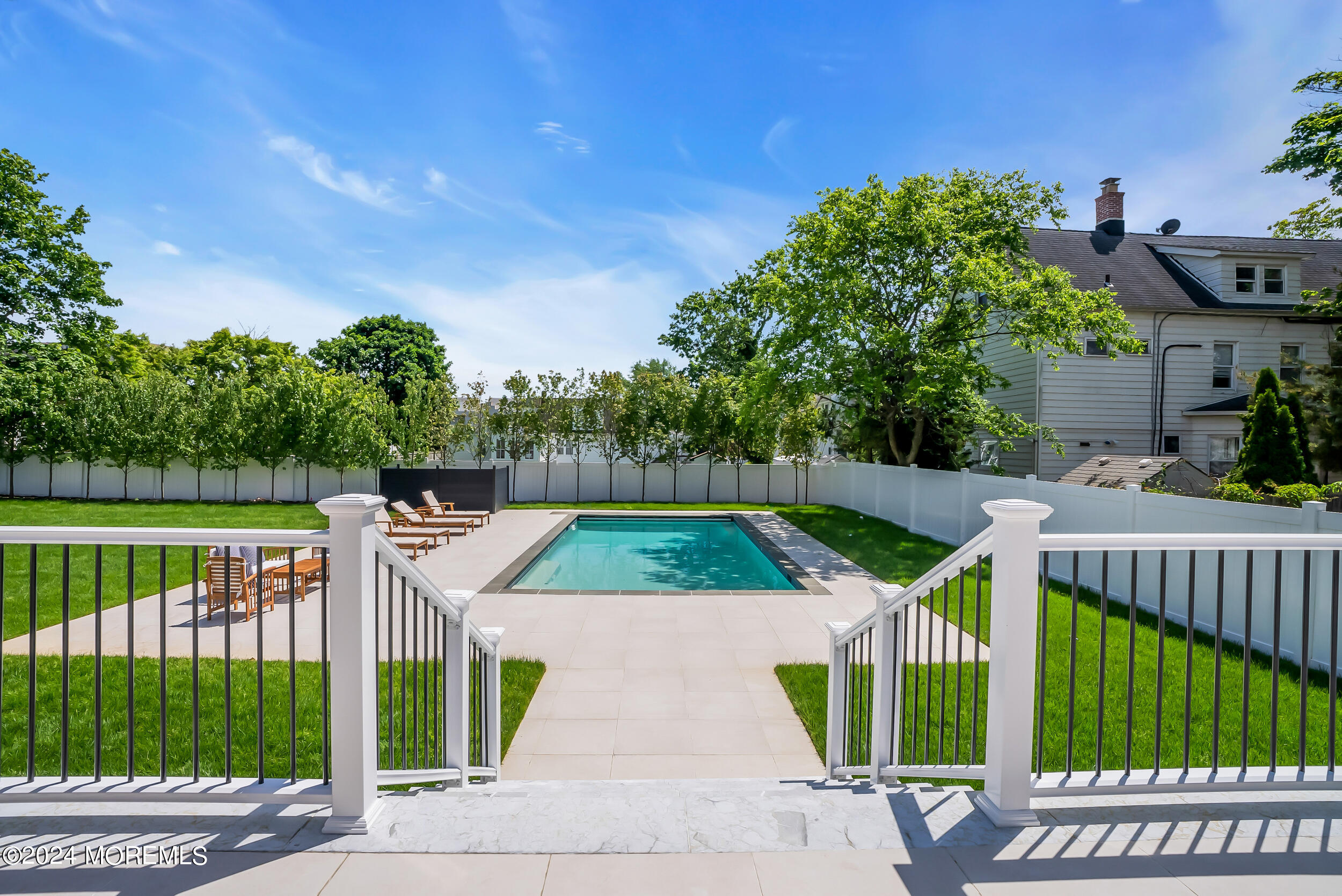68 Cedar Avenue Image 4