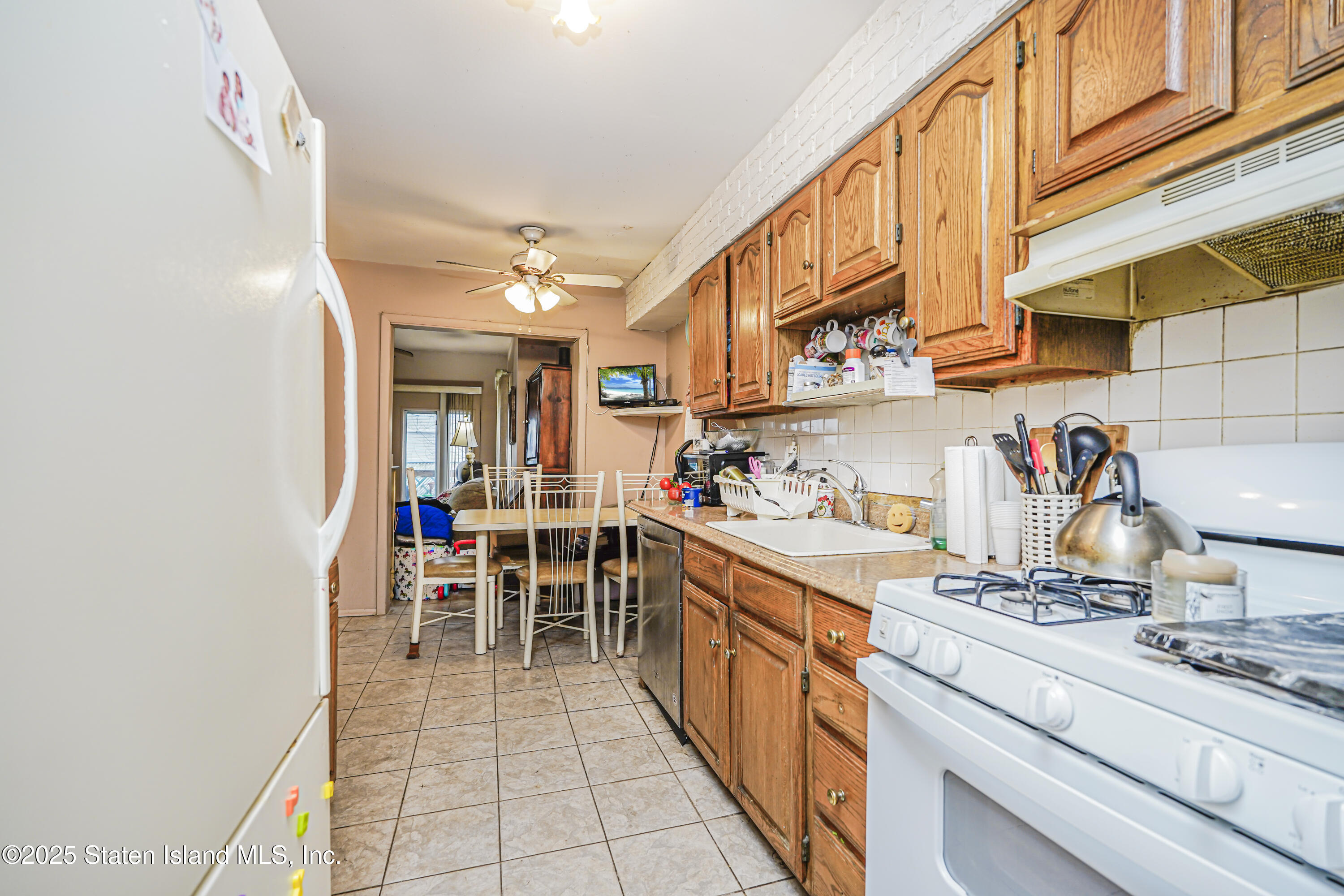 208 Tysens Lane, Staten Island, NY, 10306 image 8