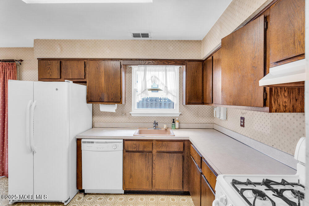 222 Greenwood Loop Road, Brick, NJ, 08724 image 10