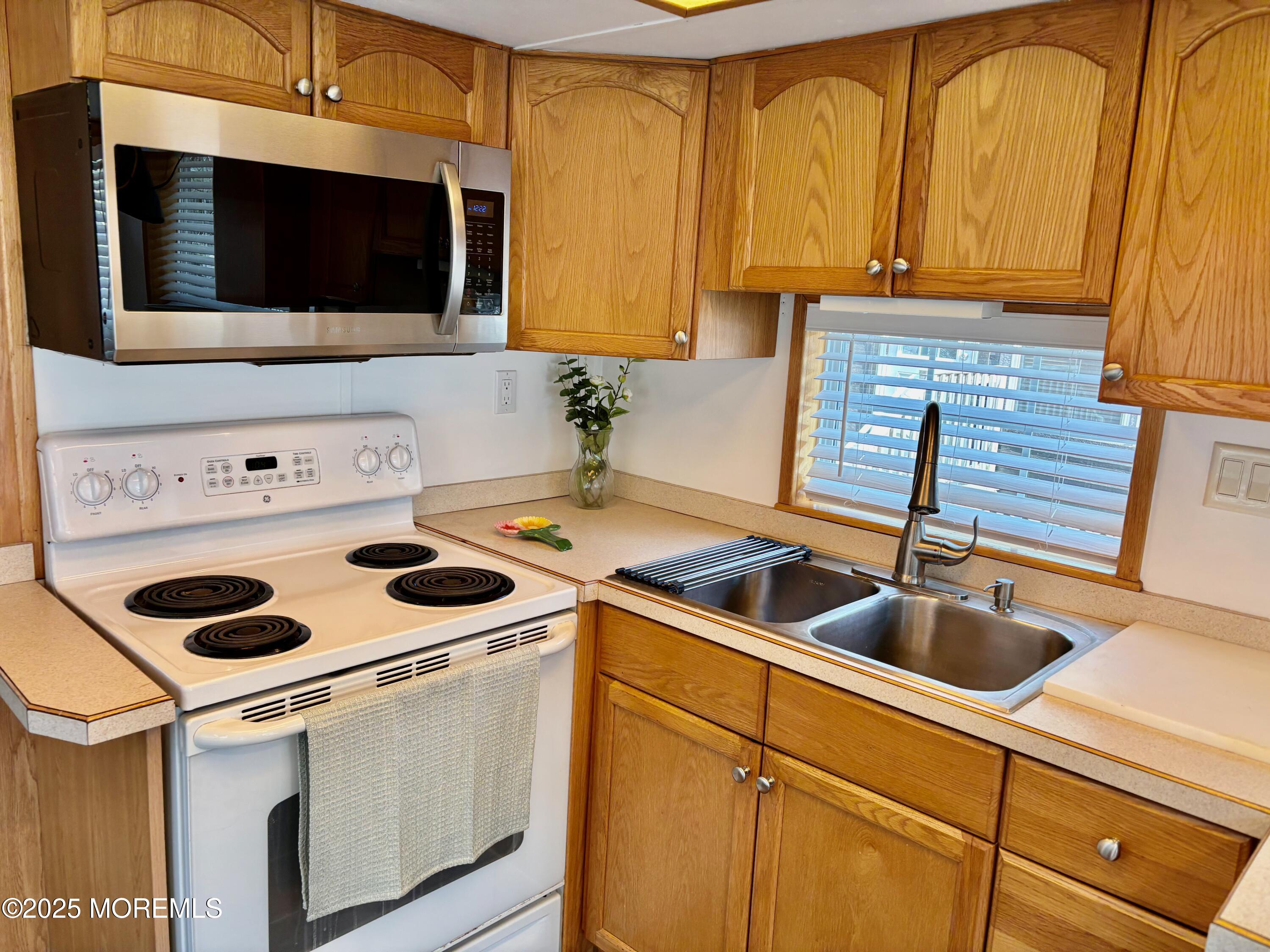 724 Monmouth Road 14, Upper Freehold, NJ, 08501 image 8