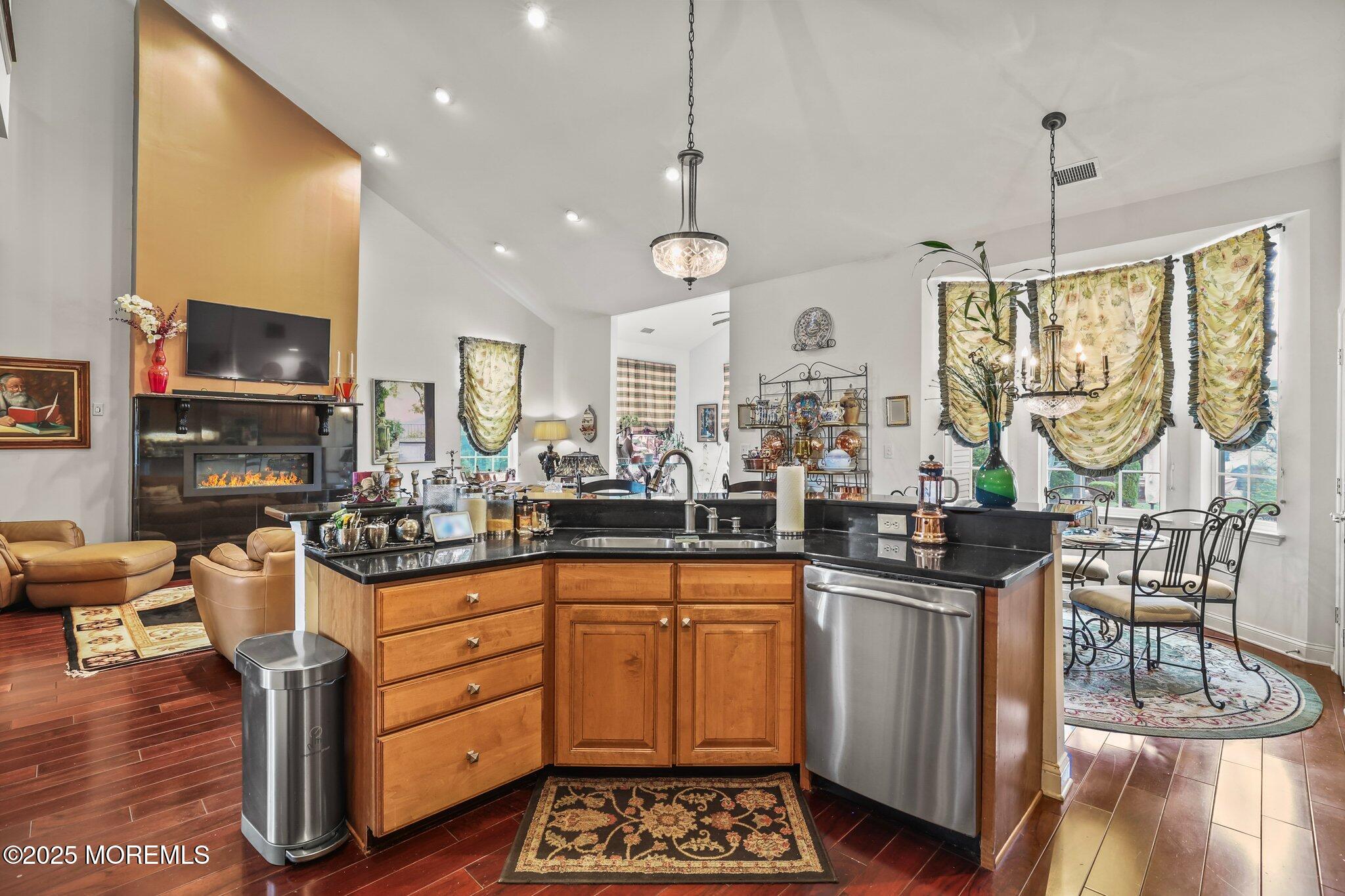 9 Brattleboro Road, Jackson, NJ, 08527 image 21