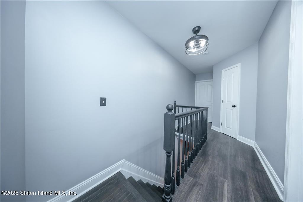 78 Darnell Lane, Staten Island, NY, 10309 image 16