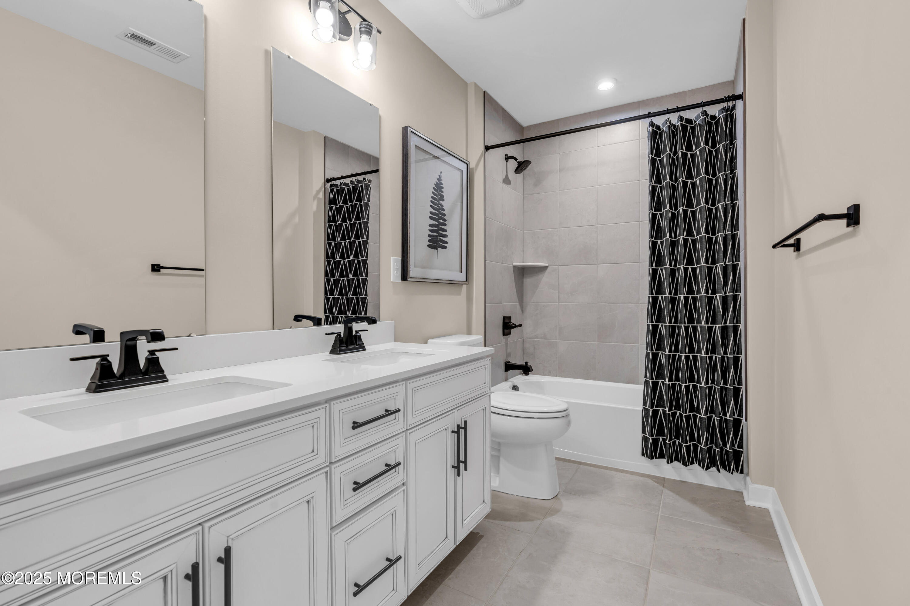 43 Charleston Street, Farmingdale, NJ, 07727 image 20