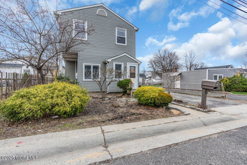 644 Sydney Avenue, Union Beach, NJ, 07735 image 24