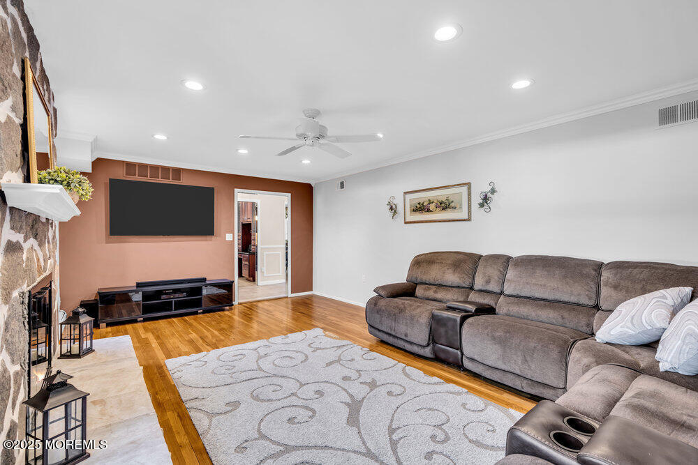 44 Longstreet Road, Manalapan, NJ, 07726 image 21